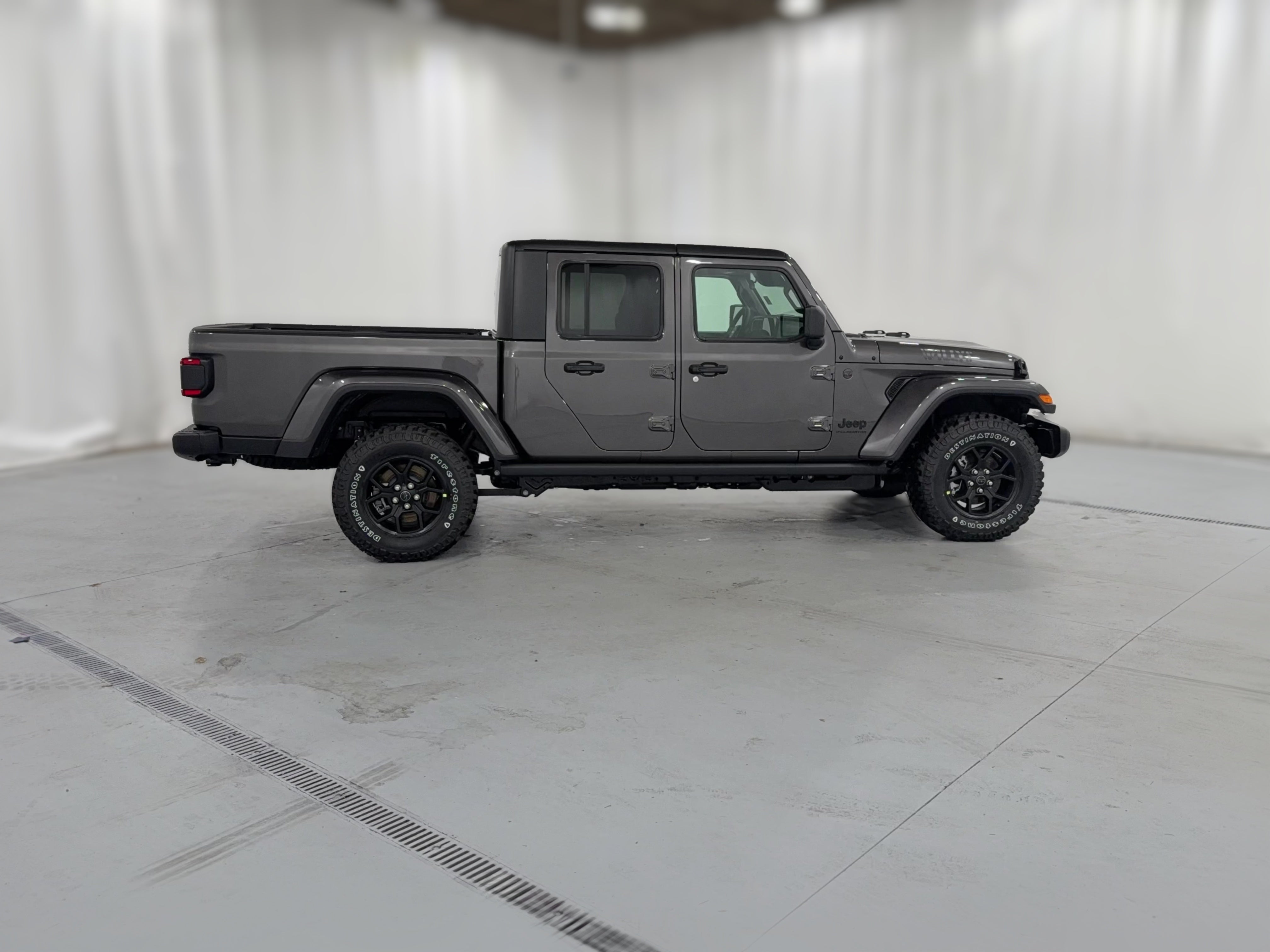 2026 Jeep Gladiator Willys - Photo 32