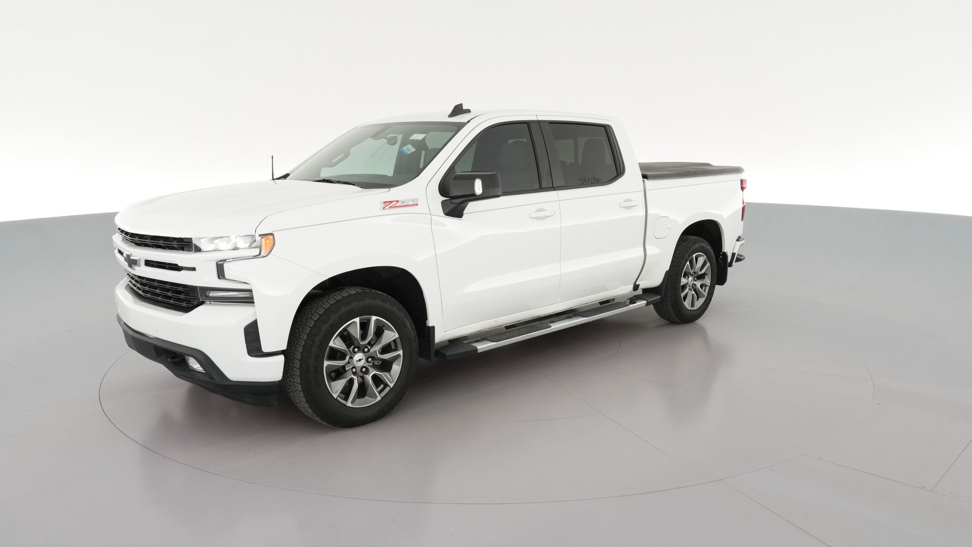 2021 Chevrolet Silverado 1500 Crew Cab vehicle photo
