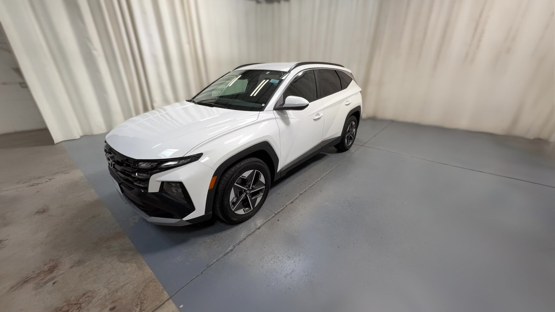 2025 Hyundai Tucson vehicle photo