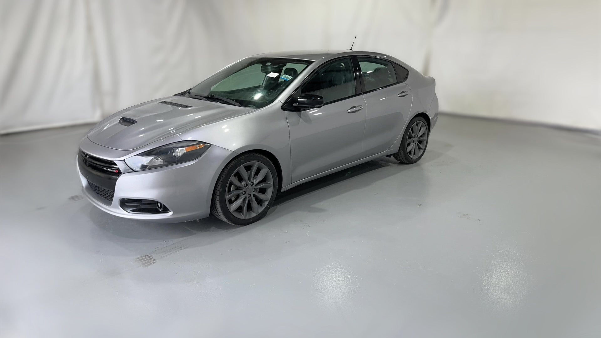 2016 Dodge Dart vehicle photo