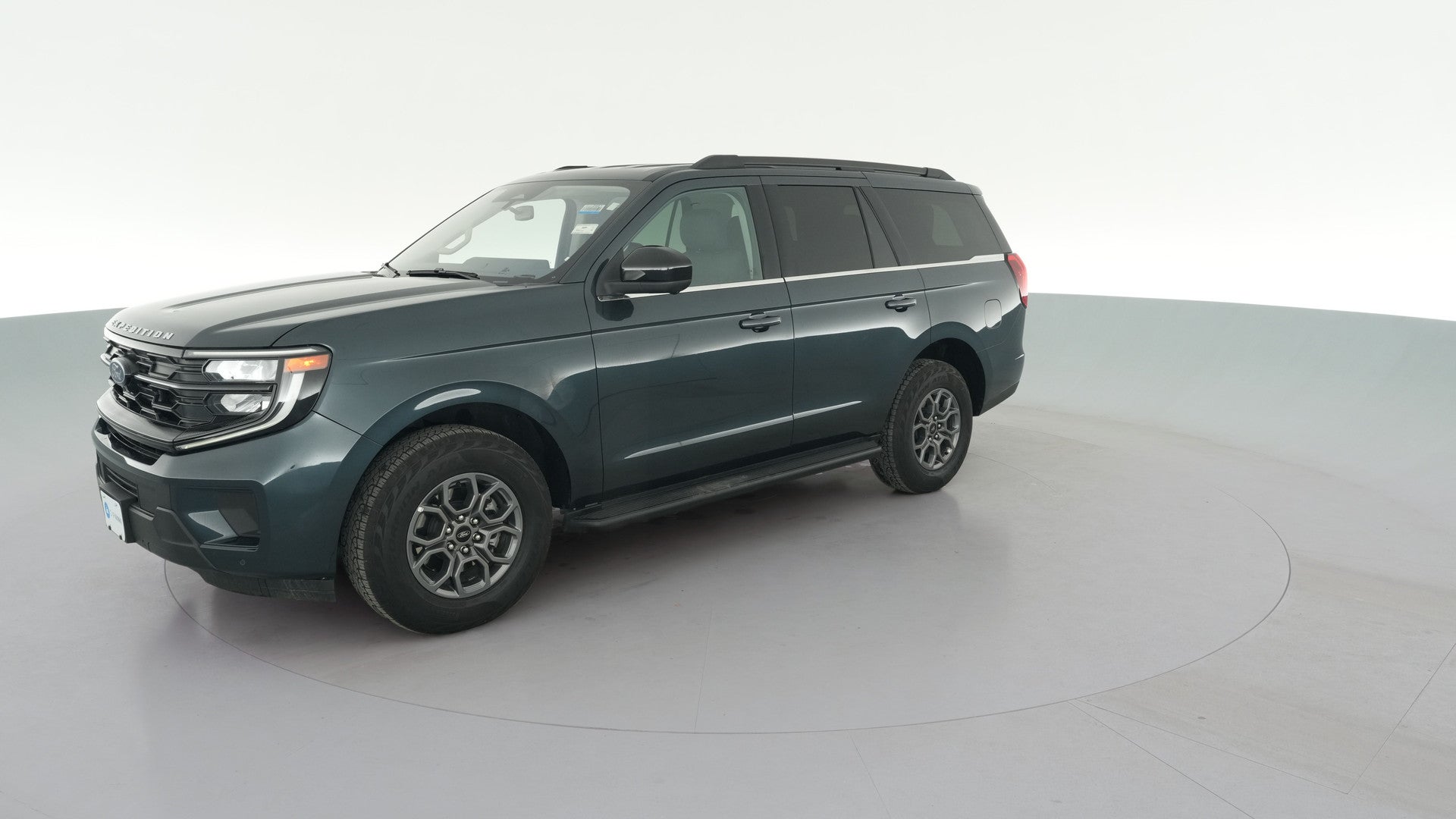 2025 Ford Expedition vehicle photo