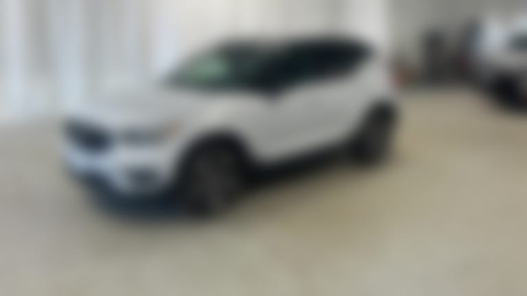 2021 Volvo XC40 vehicle photo