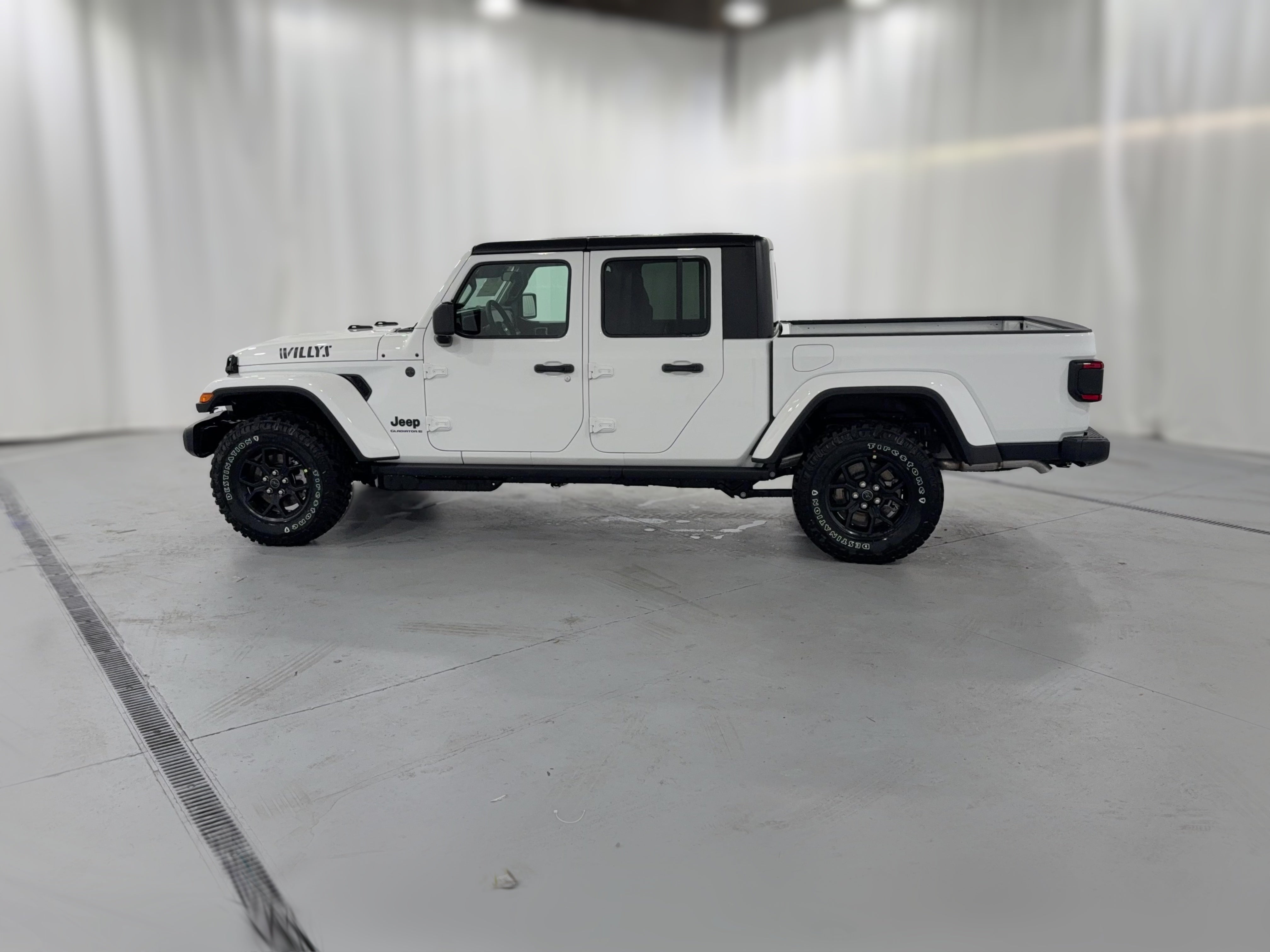 2026 Jeep Gladiator Willys - Photo 22