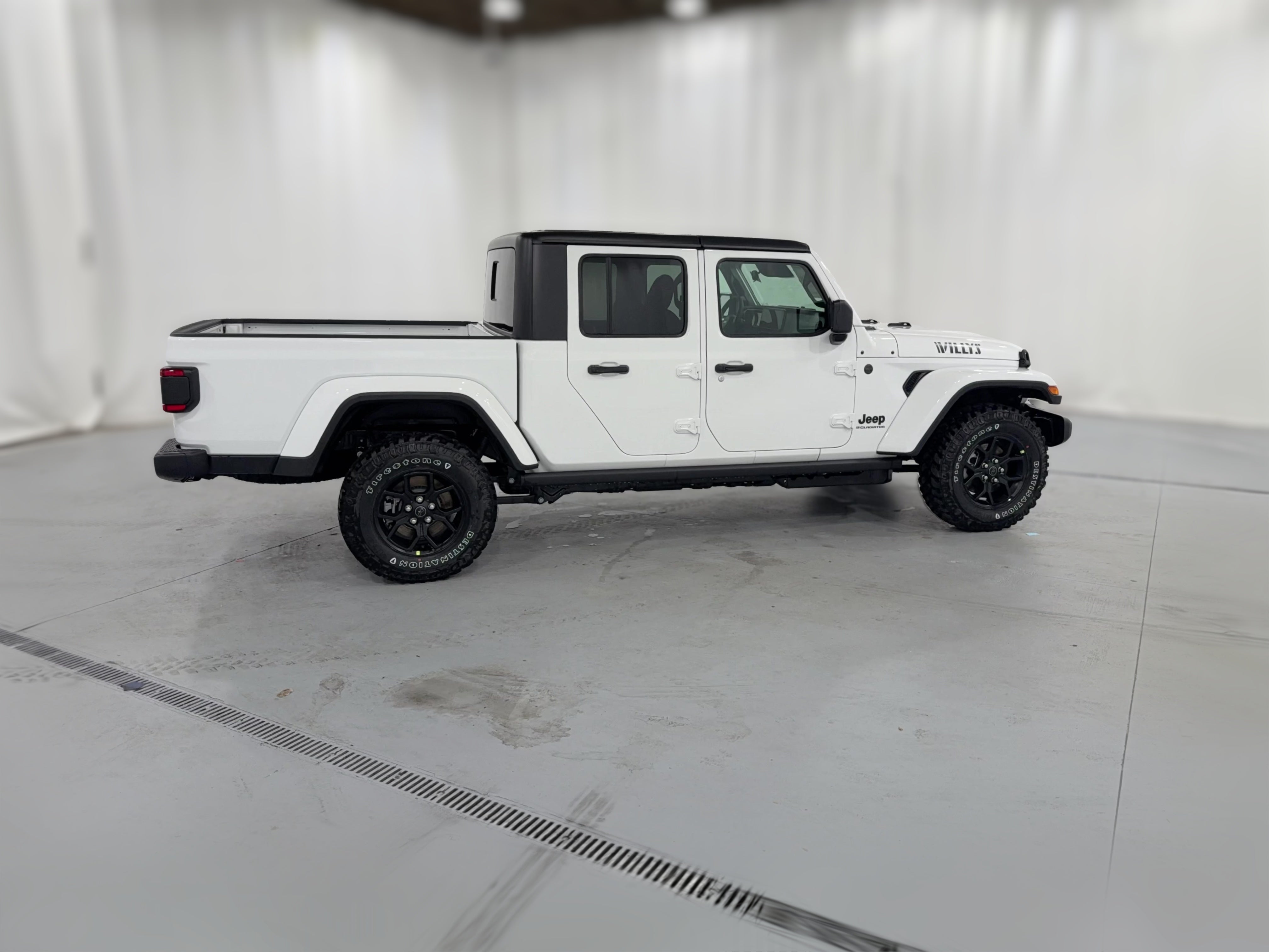 2026 Jeep Gladiator Willys - Photo 29