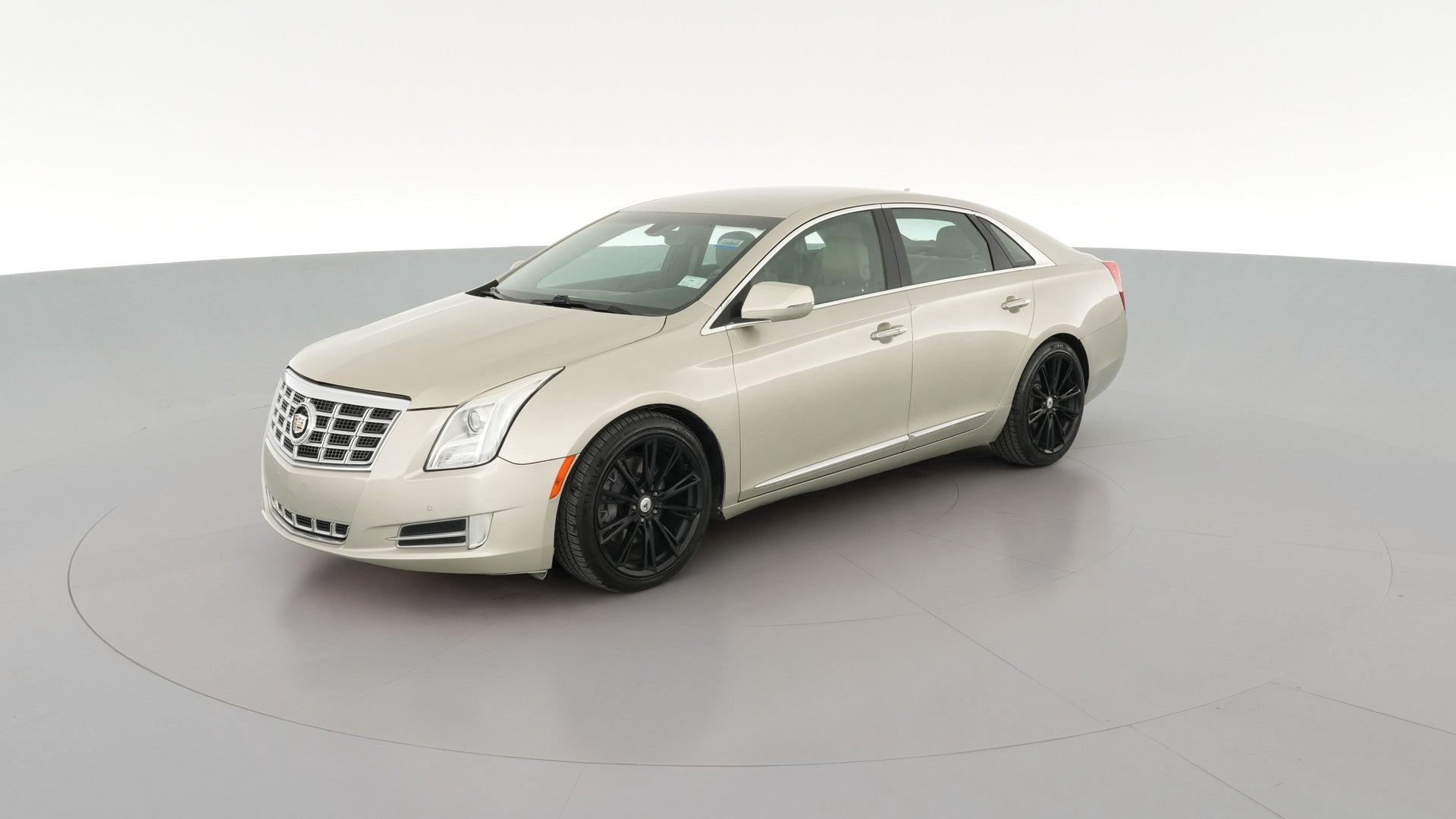 2013 Cadillac XTS vehicle photo