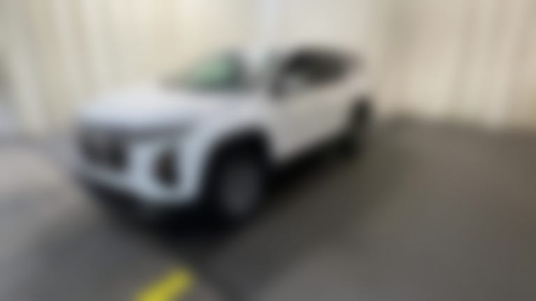 2025 Chevrolet Equinox vehicle photo