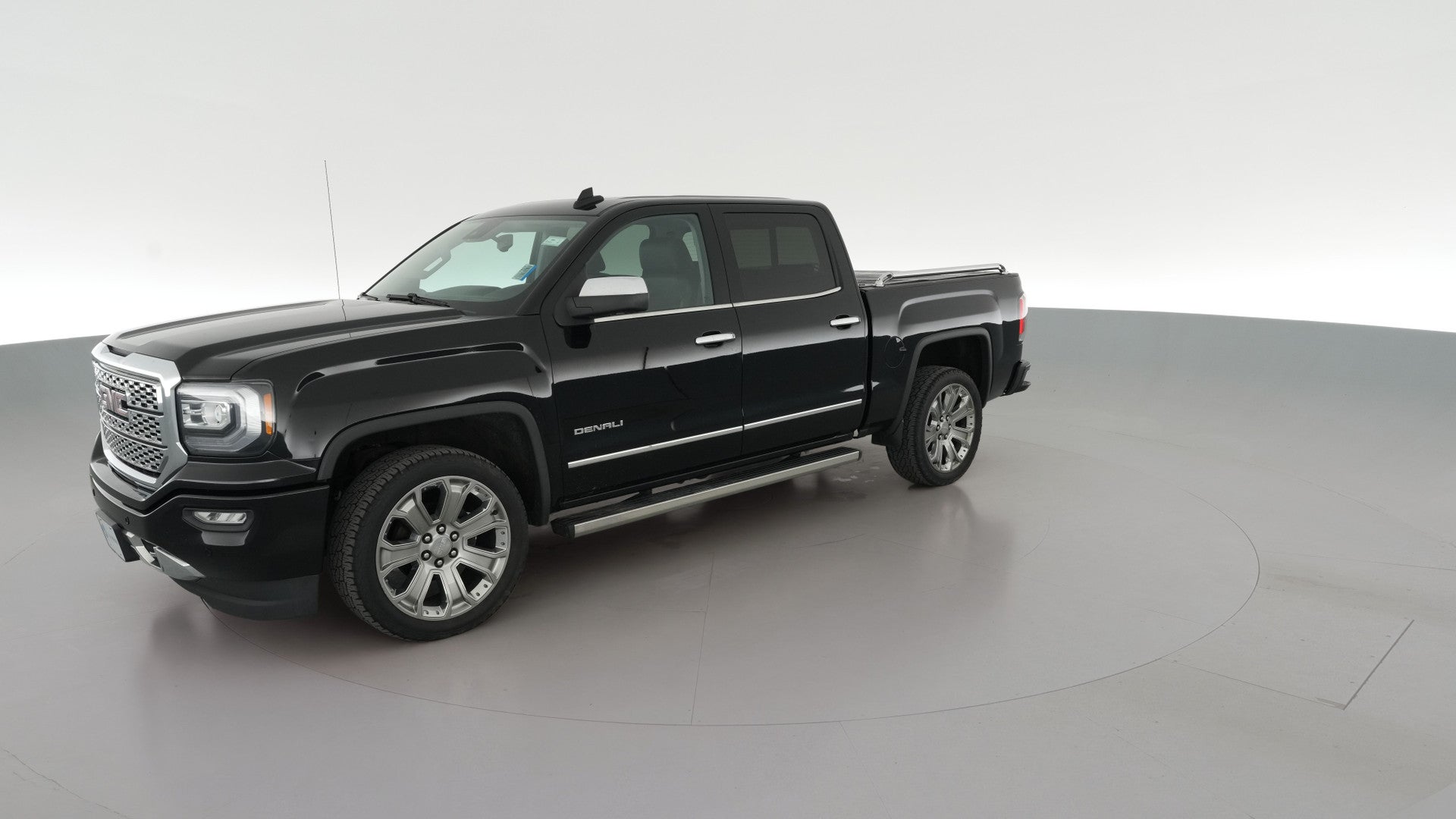 2017 GMC Sierra 1500 Crew Cab vehicle photo