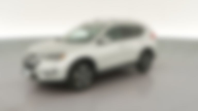 2017 Nissan Rogue vehicle photo