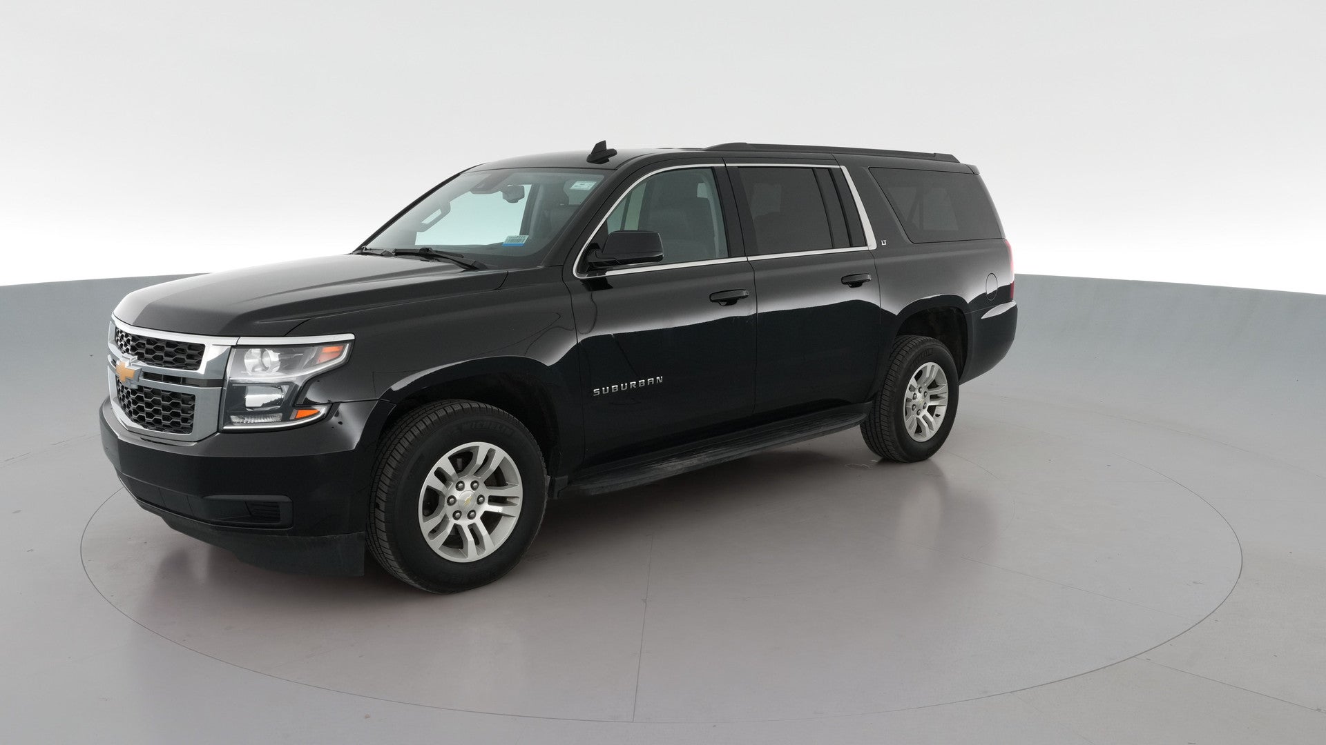 2020 Chevrolet Suburban vehicle photo