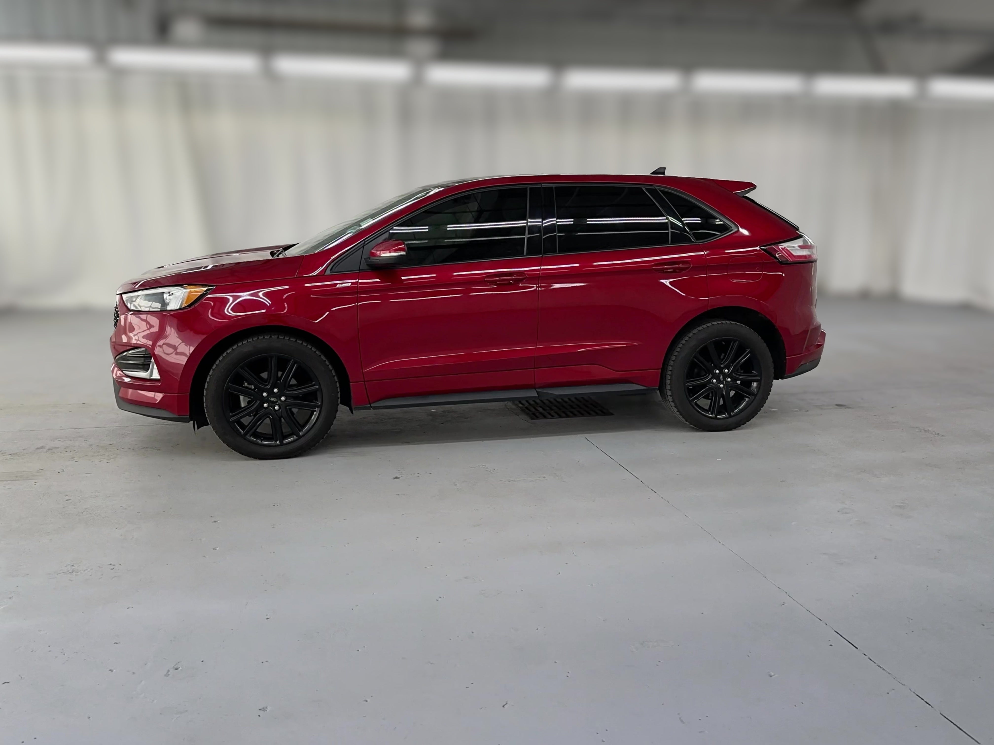 2020 Ford Edge ST Line - Photo 34