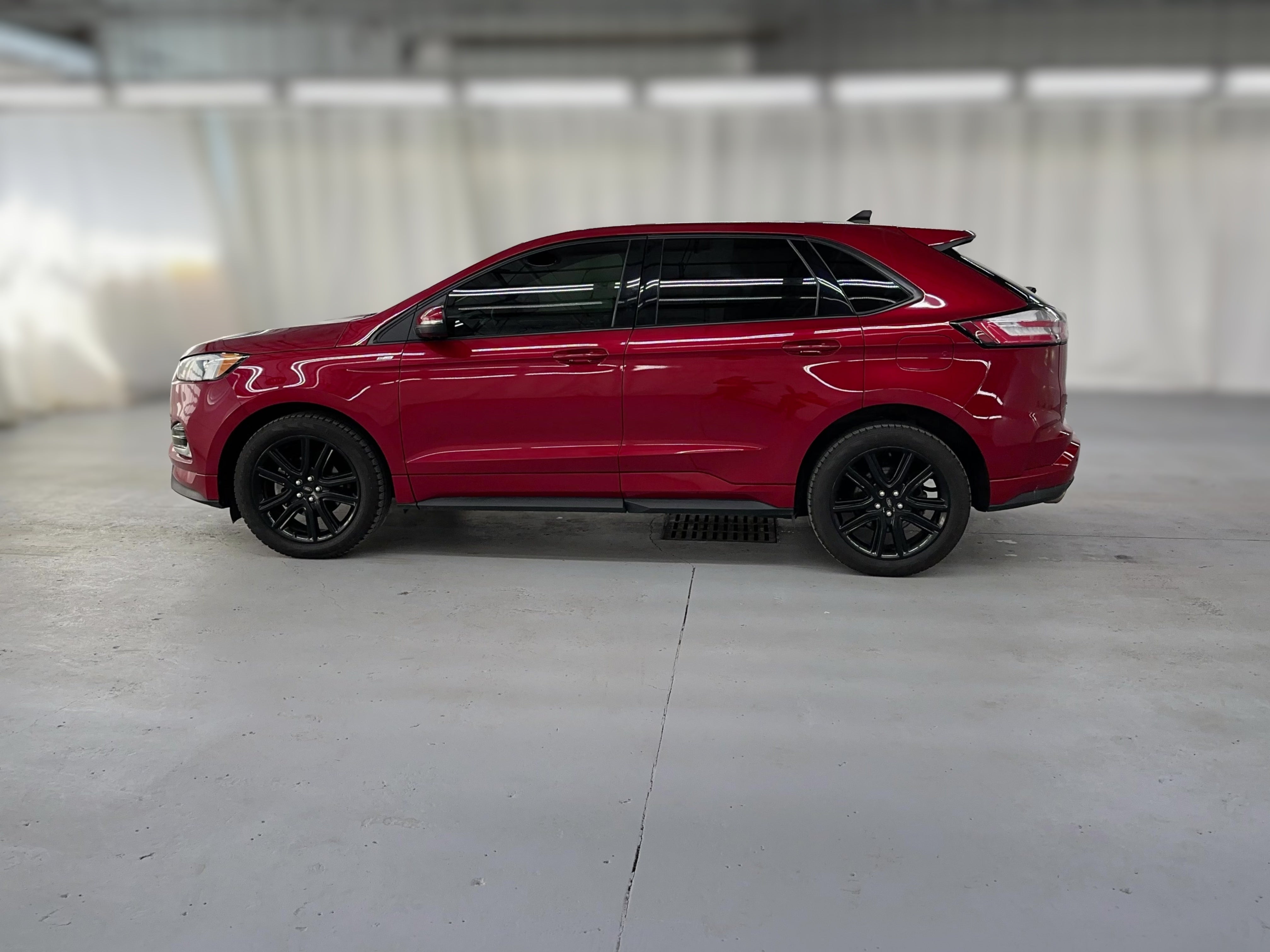 2020 Ford Edge ST Line - Photo 35