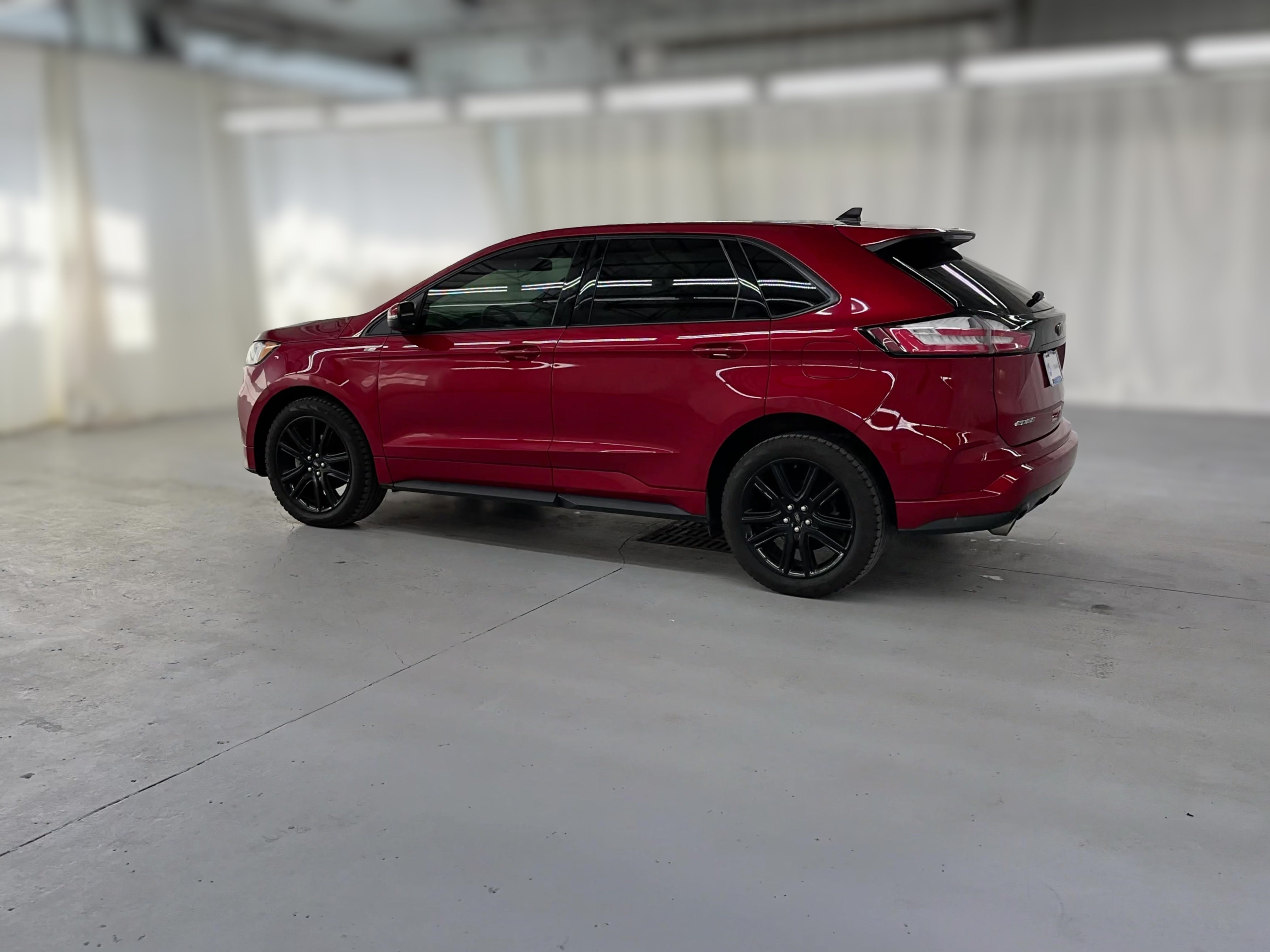 2020 Ford Edge ST Line - Photo 36