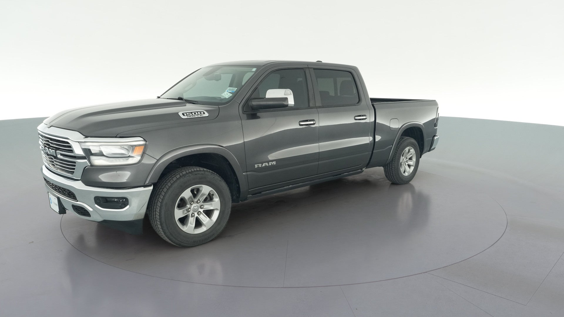 2019 Ram 1500 Crew Cab vehicle photo