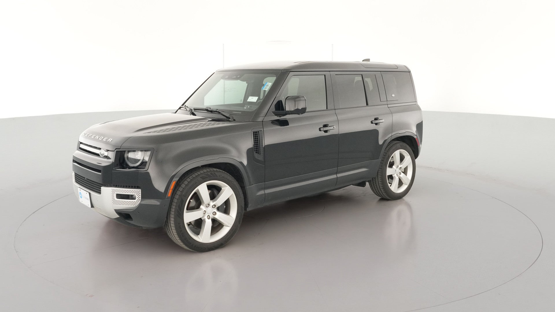 2024 Land Rover Defender 110 vehicle photo