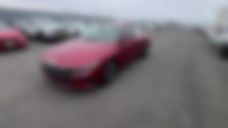 2025 Hyundai Elantra vehicle photo