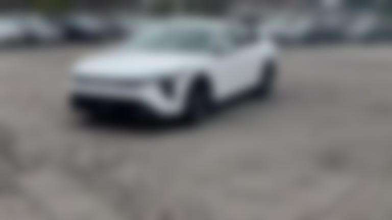 2025 Kia K4 vehicle photo