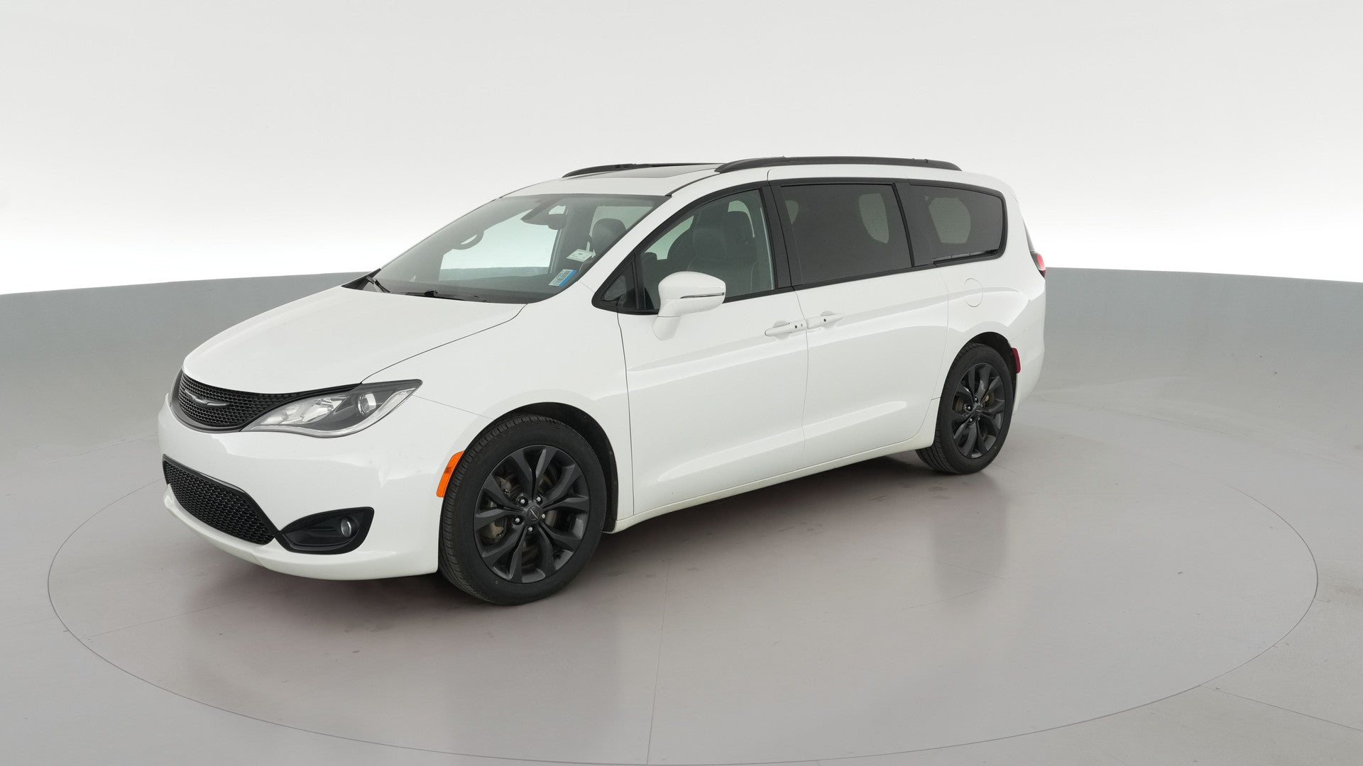 2019 Chrysler Pacifica vehicle photo