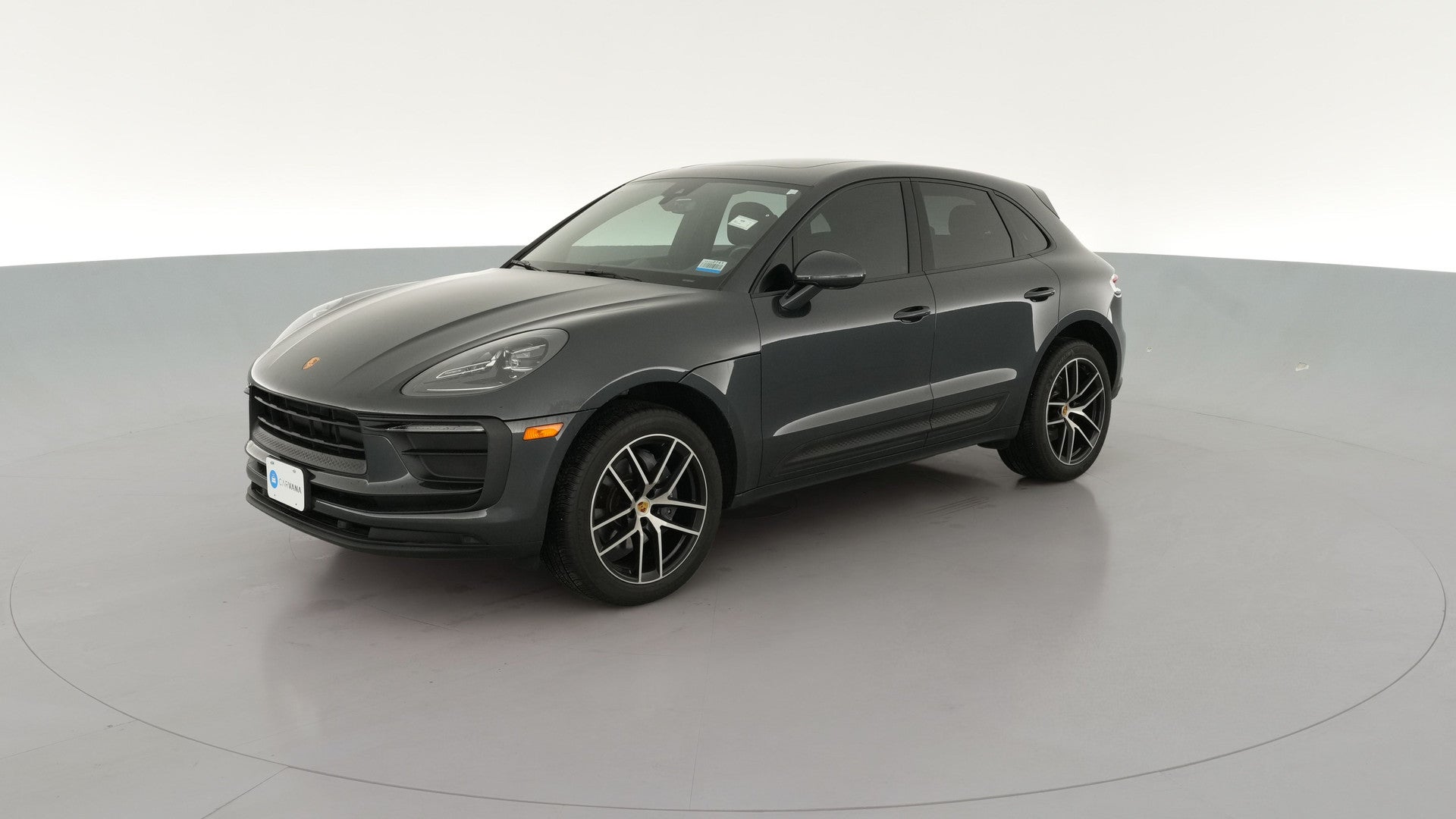 2022 Porsche Macan vehicle photo