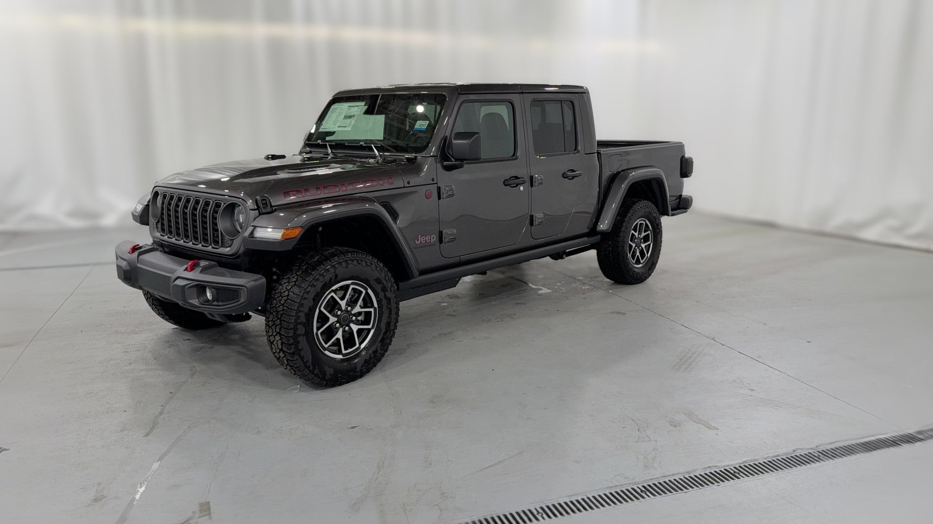 2026 Jeep Gladiator vehicle photo