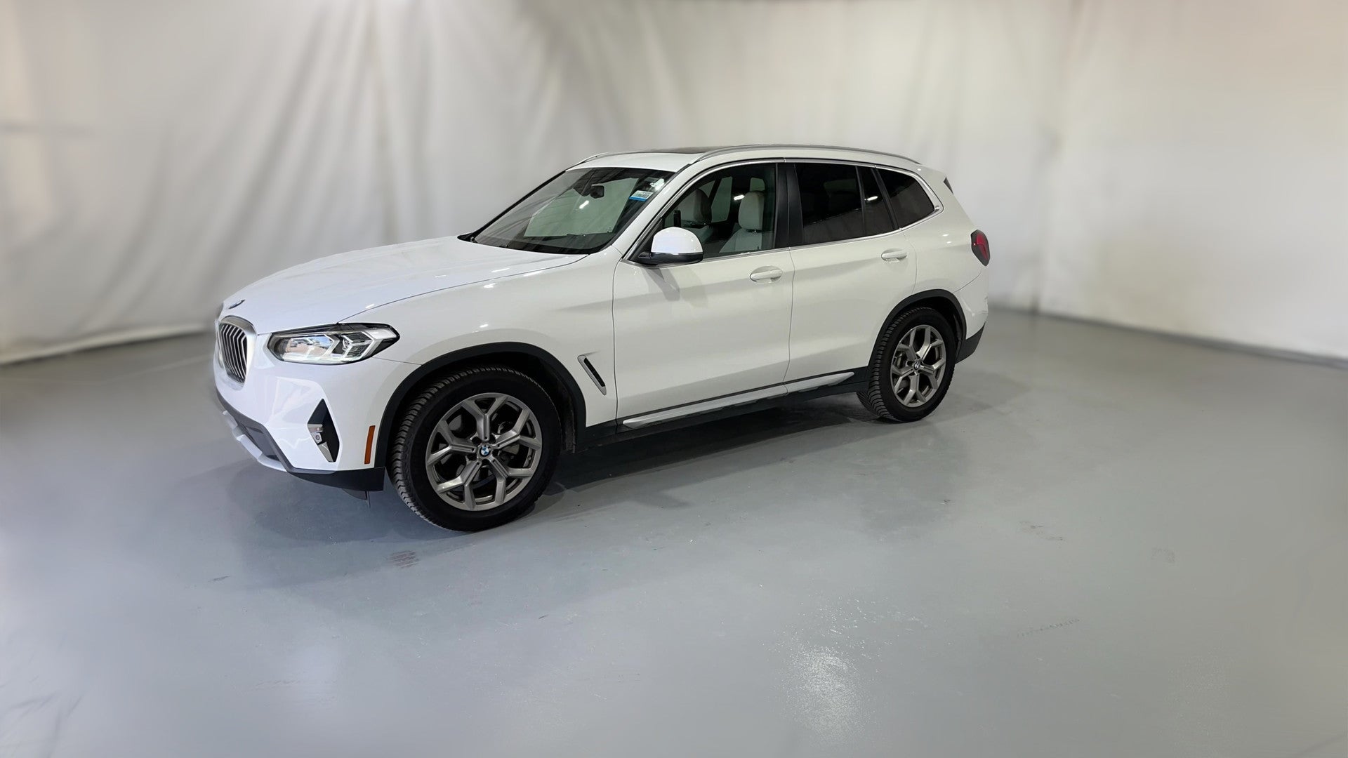 2022 BMW X3 vehicle photo
