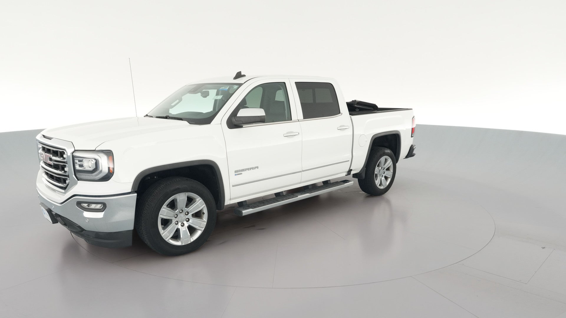 2018 GMC Sierra 1500 Crew Cab vehicle photo