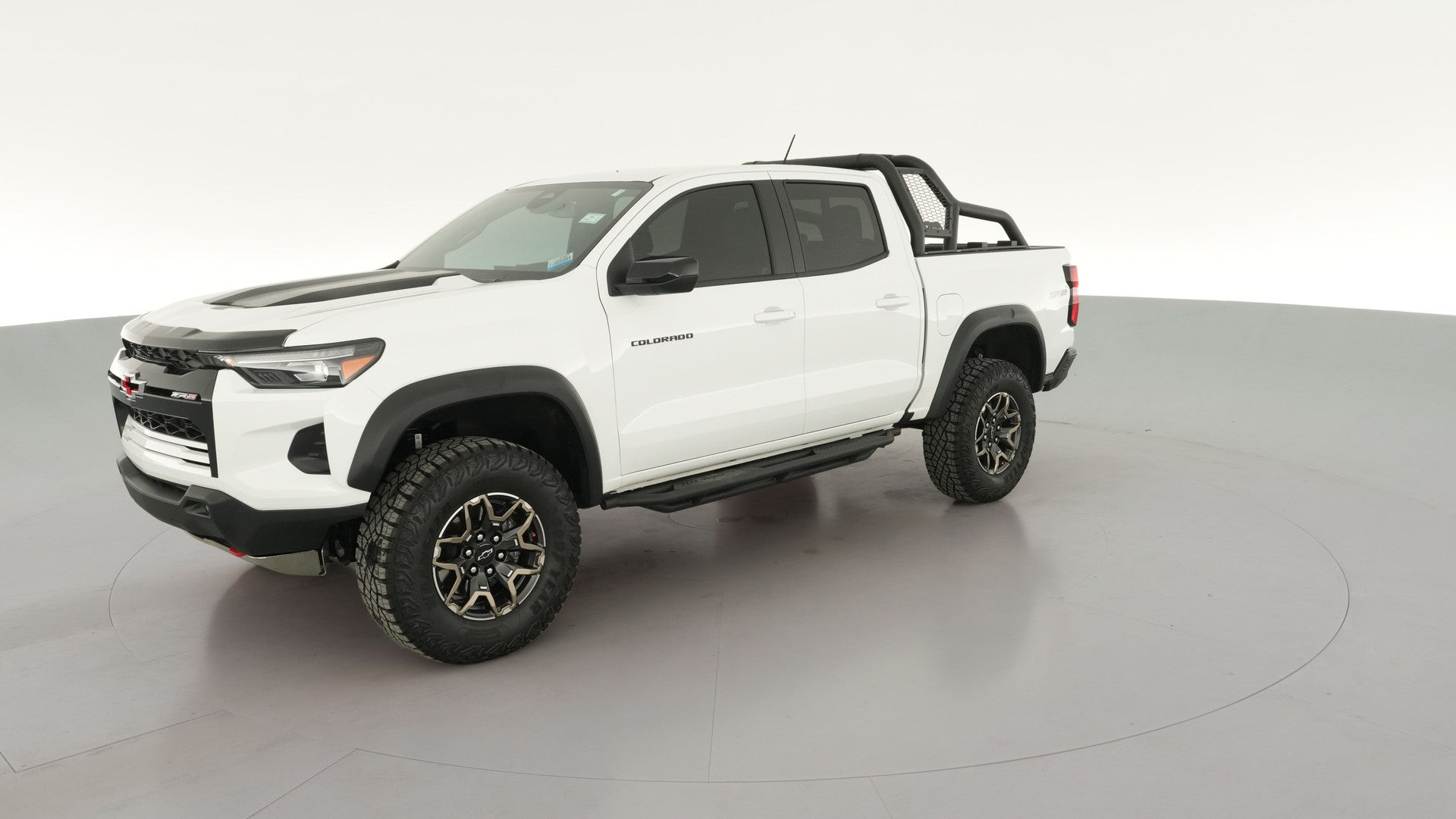 2024 Chevrolet Colorado Crew Cab vehicle photo