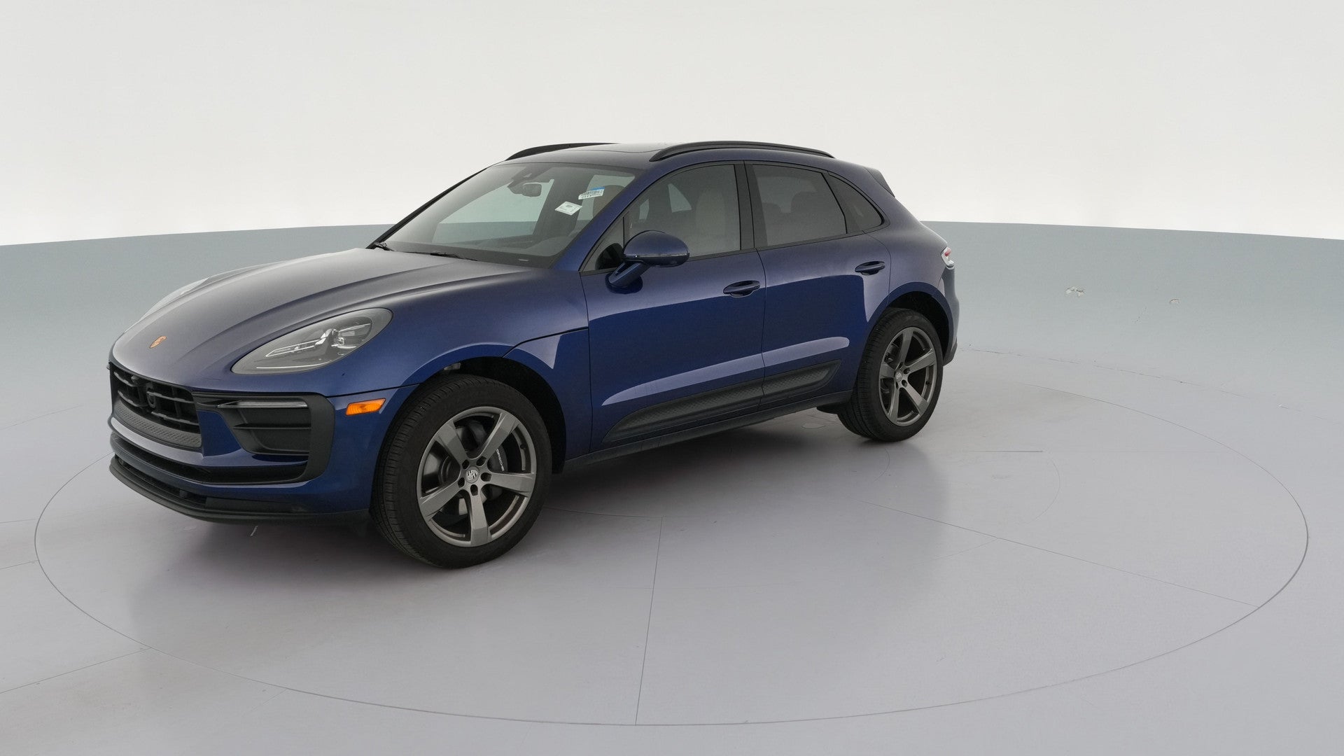 2026 Porsche Macan vehicle photo