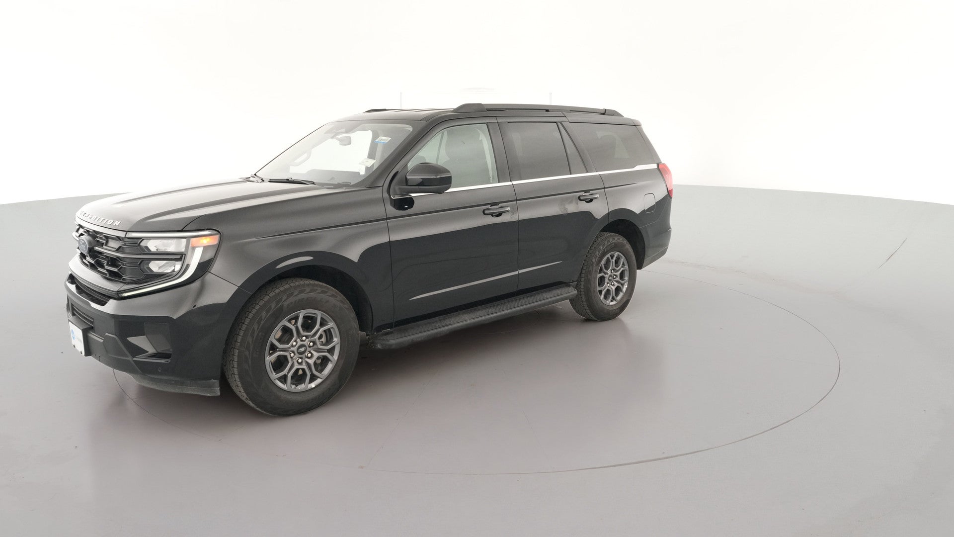 2025 Ford Expedition vehicle photo