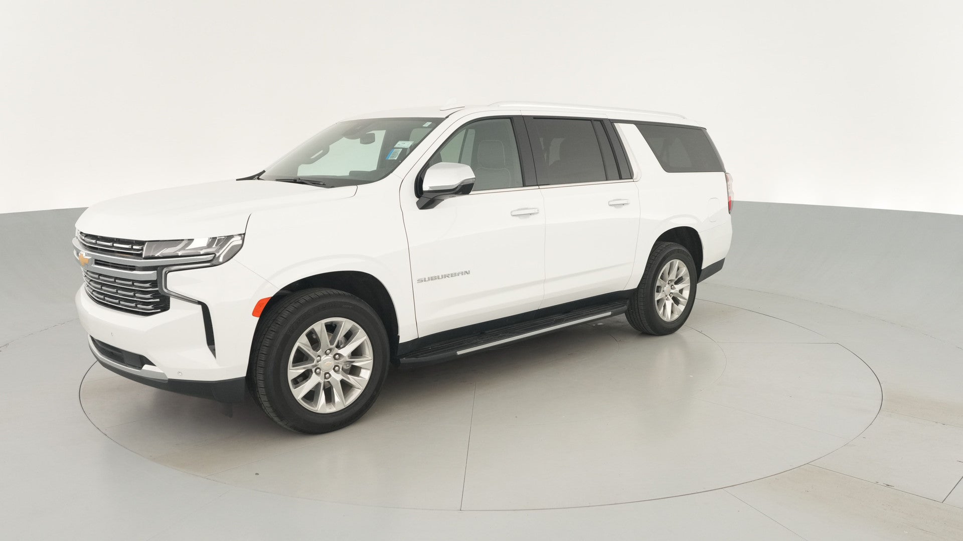 2023 Chevrolet Suburban vehicle photo