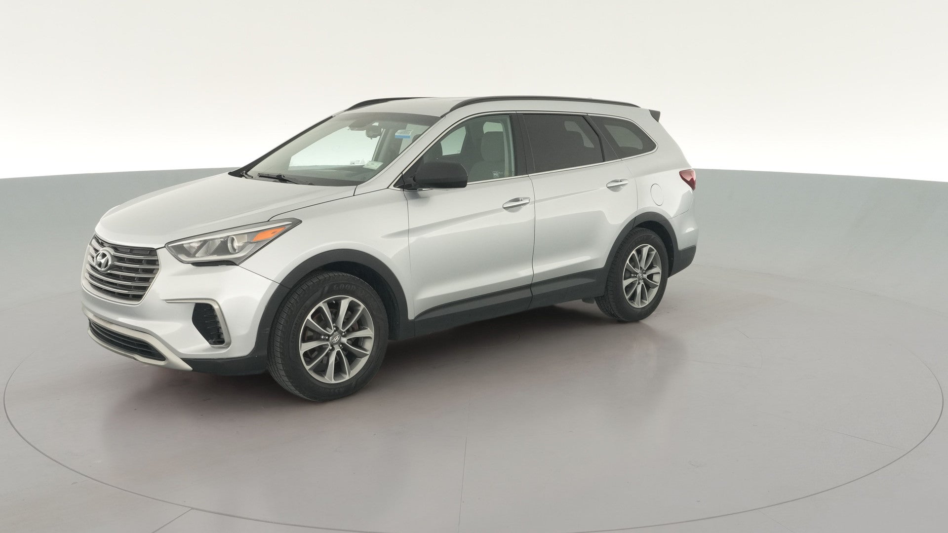 2018 Hyundai Santa Fe vehicle photo
