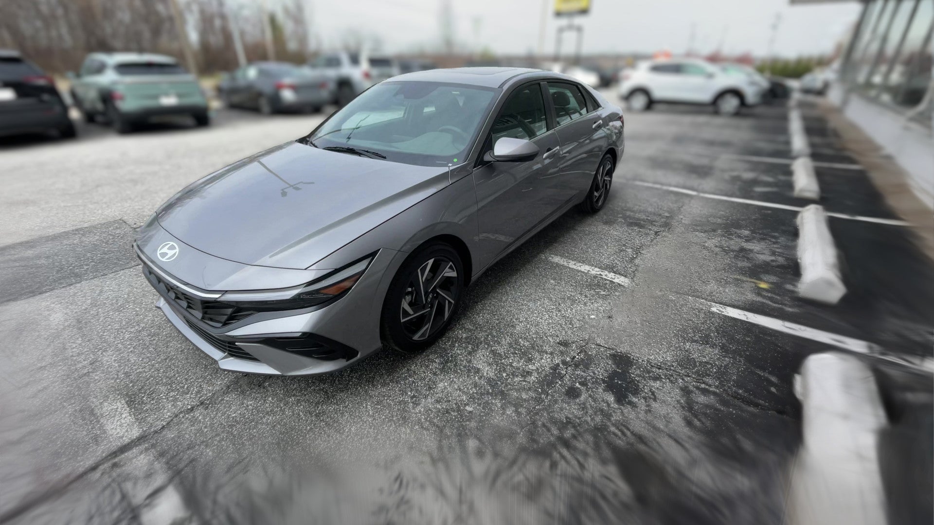 2025 Hyundai Elantra vehicle photo