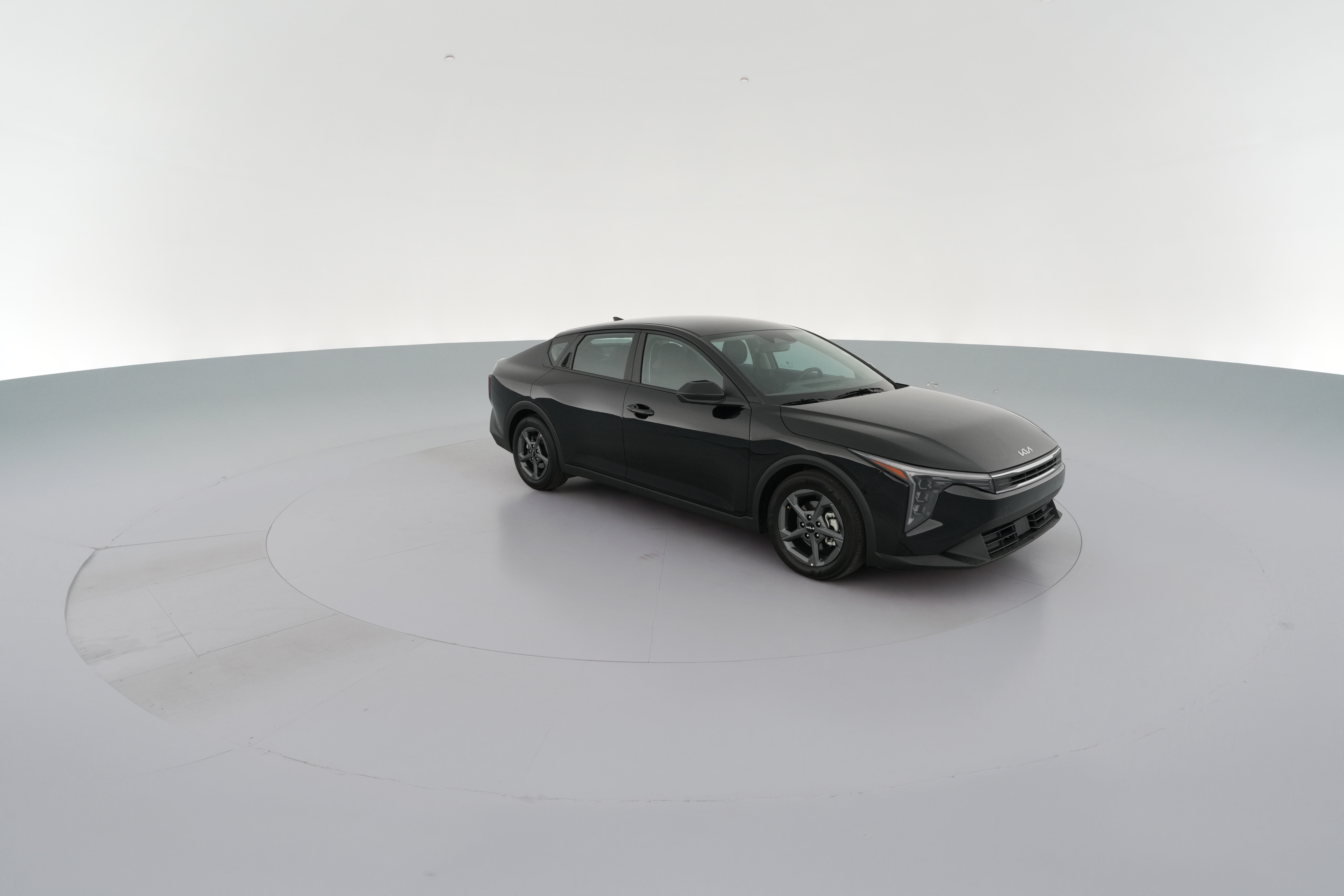 2025 Kia K4 LXS - Photo 34