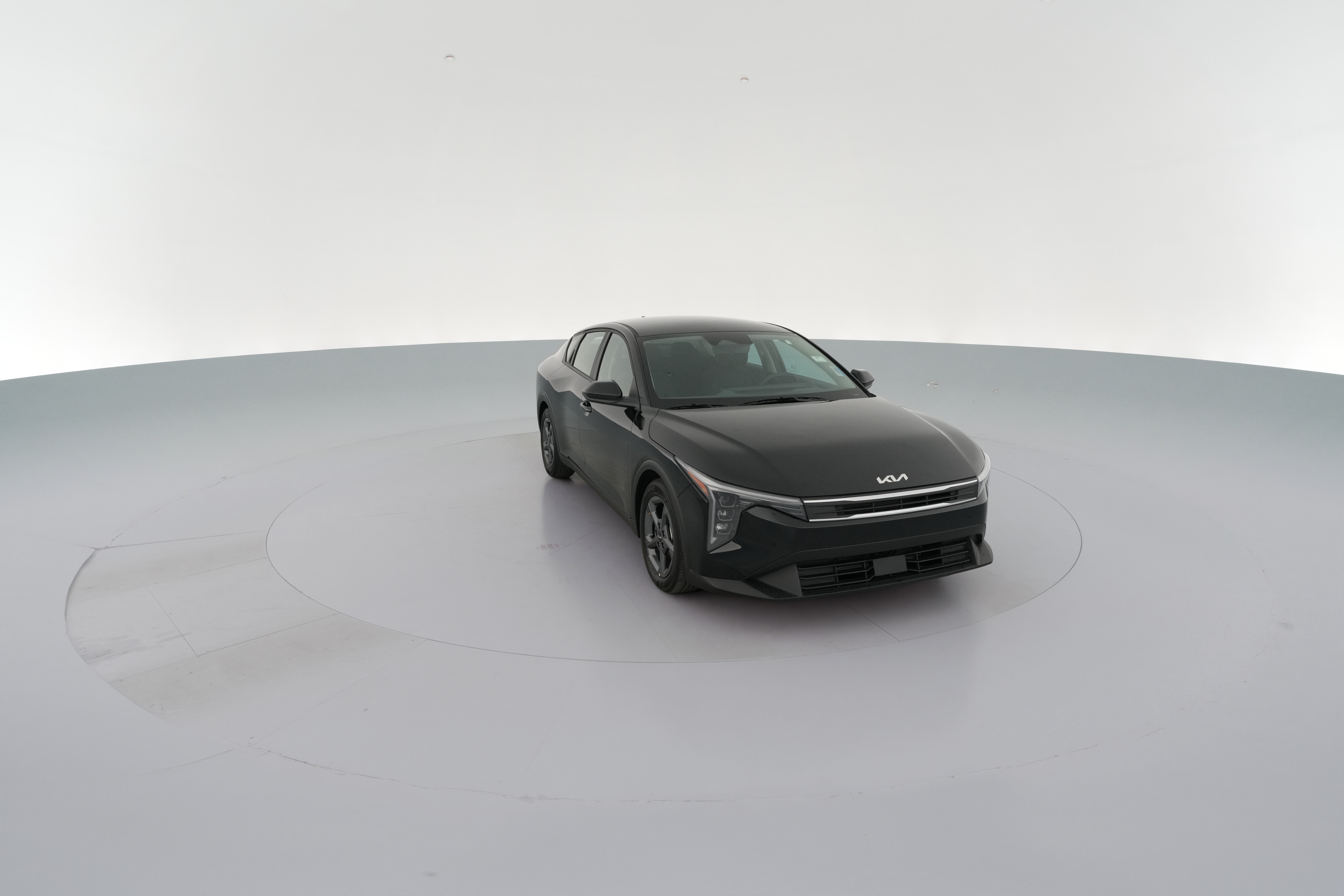 2025 Kia K4 LXS - Photo 35