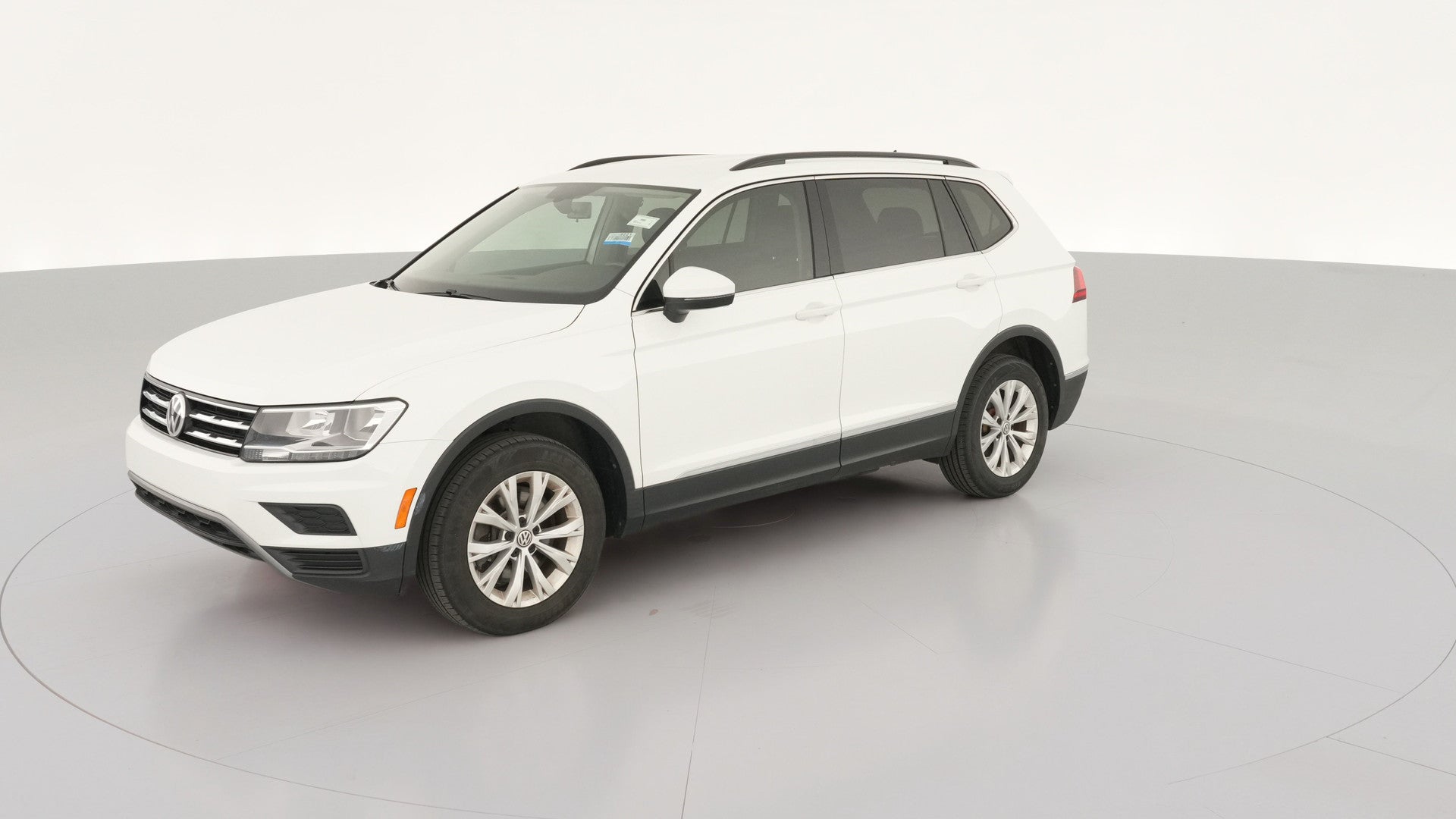 2018 Volkswagen Tiguan vehicle photo