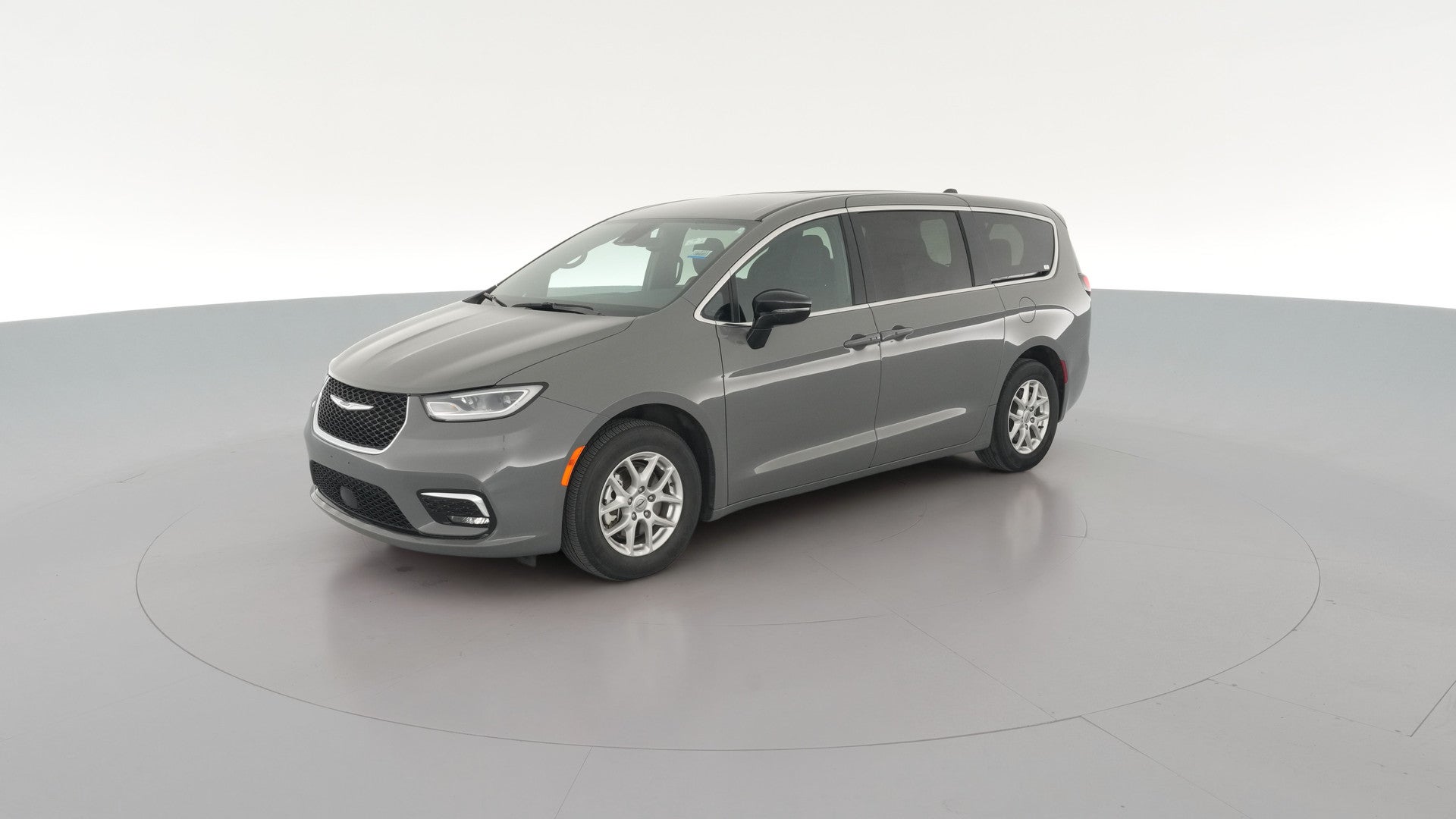 2024 Chrysler Pacifica vehicle photo