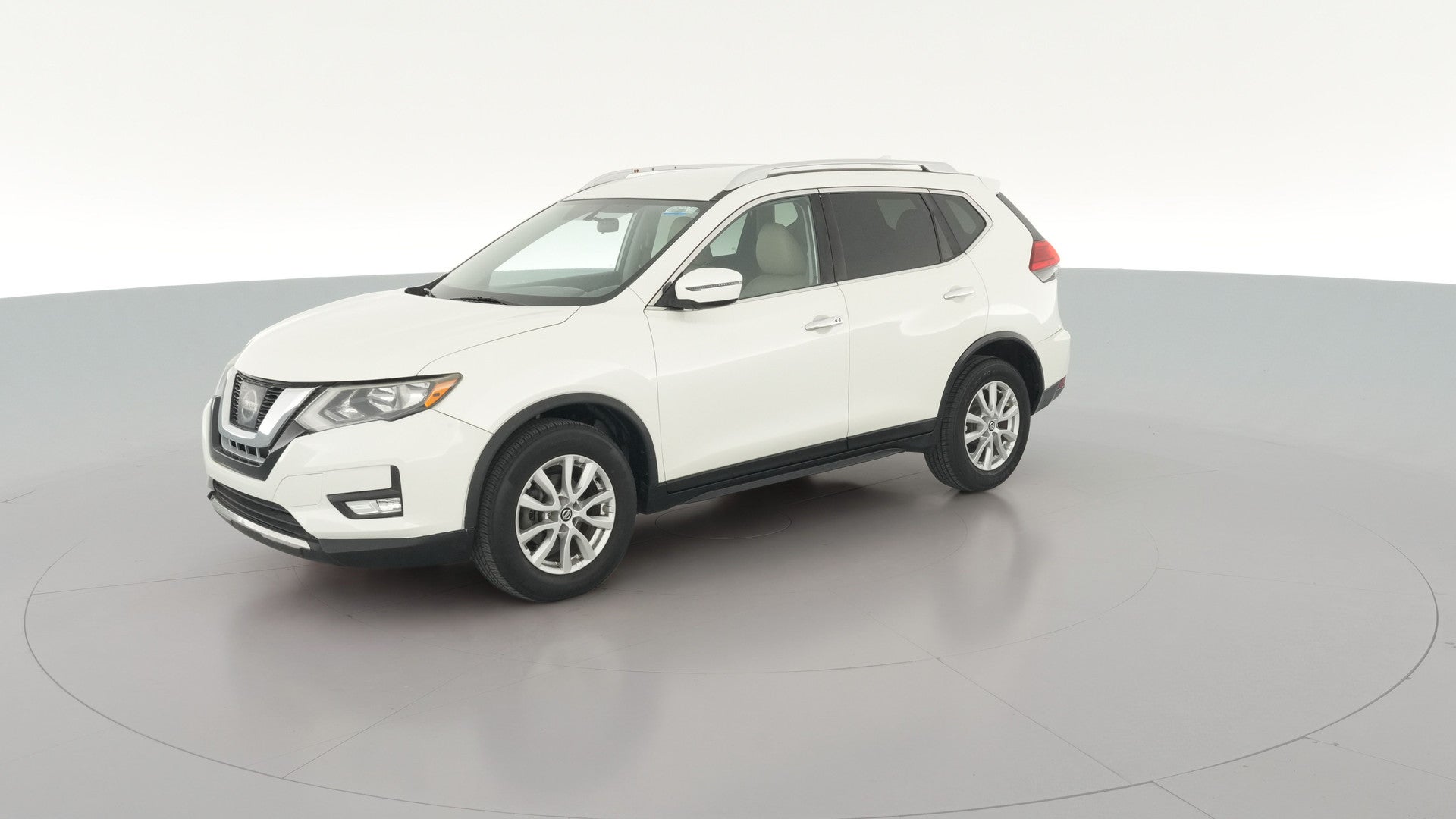2017 Nissan Rogue vehicle photo
