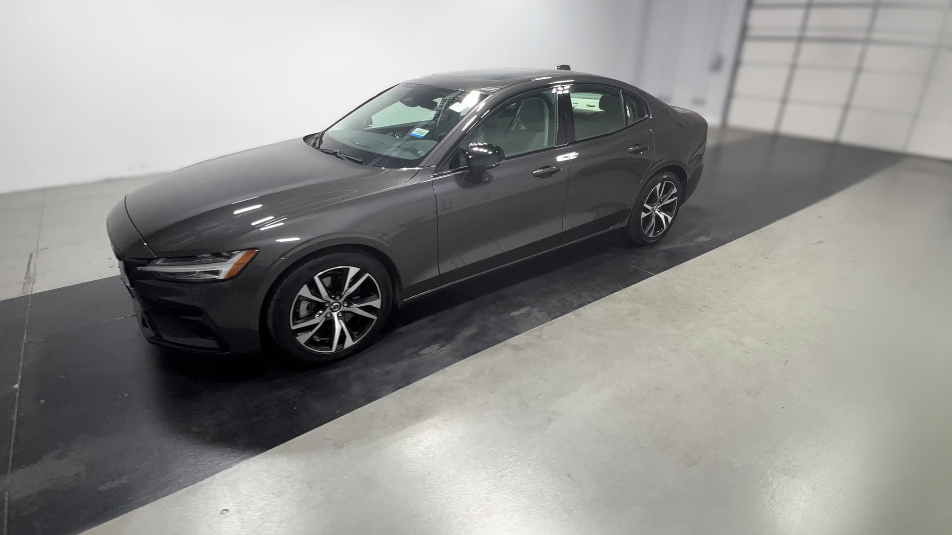 2023 Volvo S60 vehicle photo