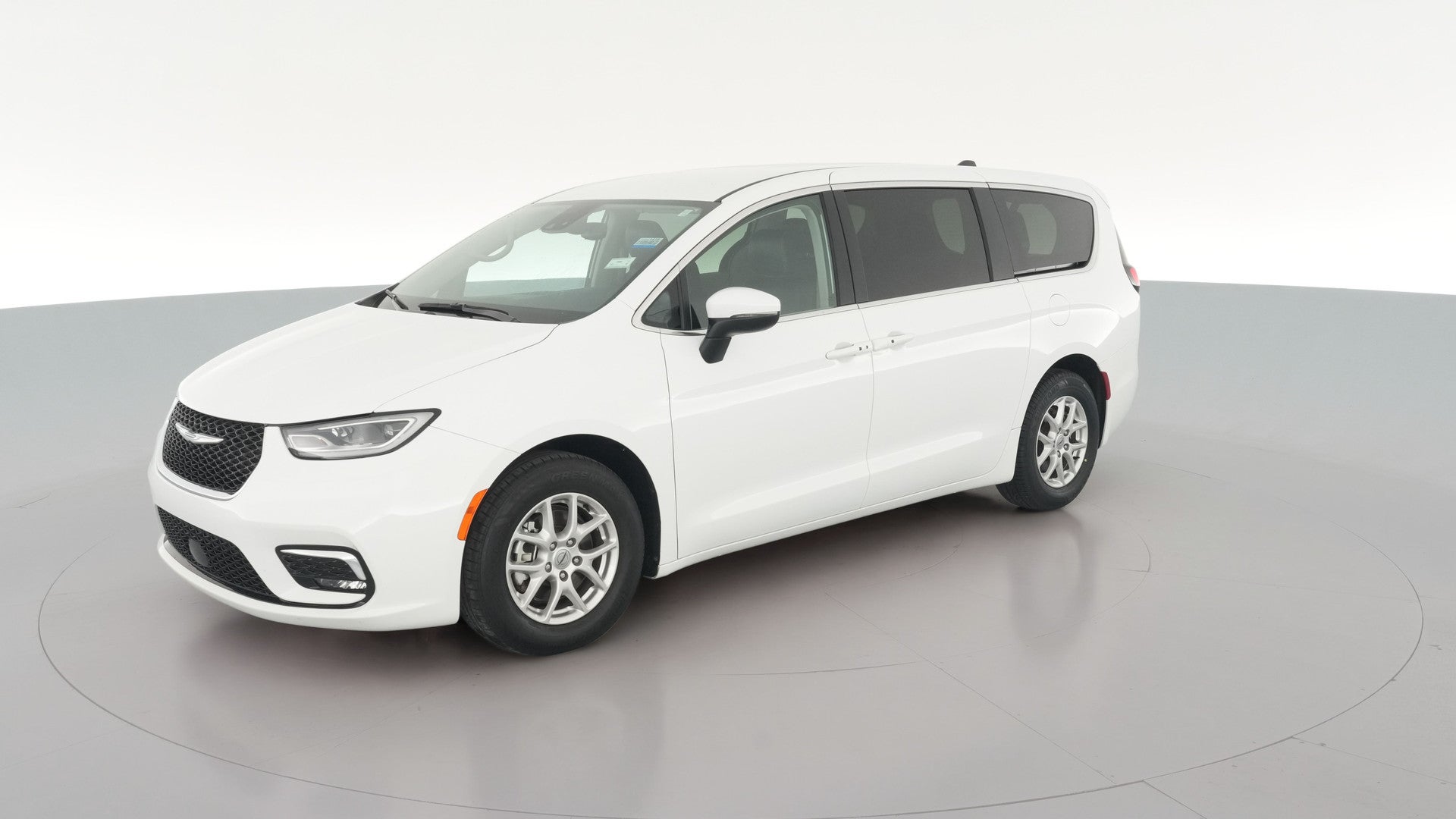 2023 Chrysler Pacifica vehicle photo