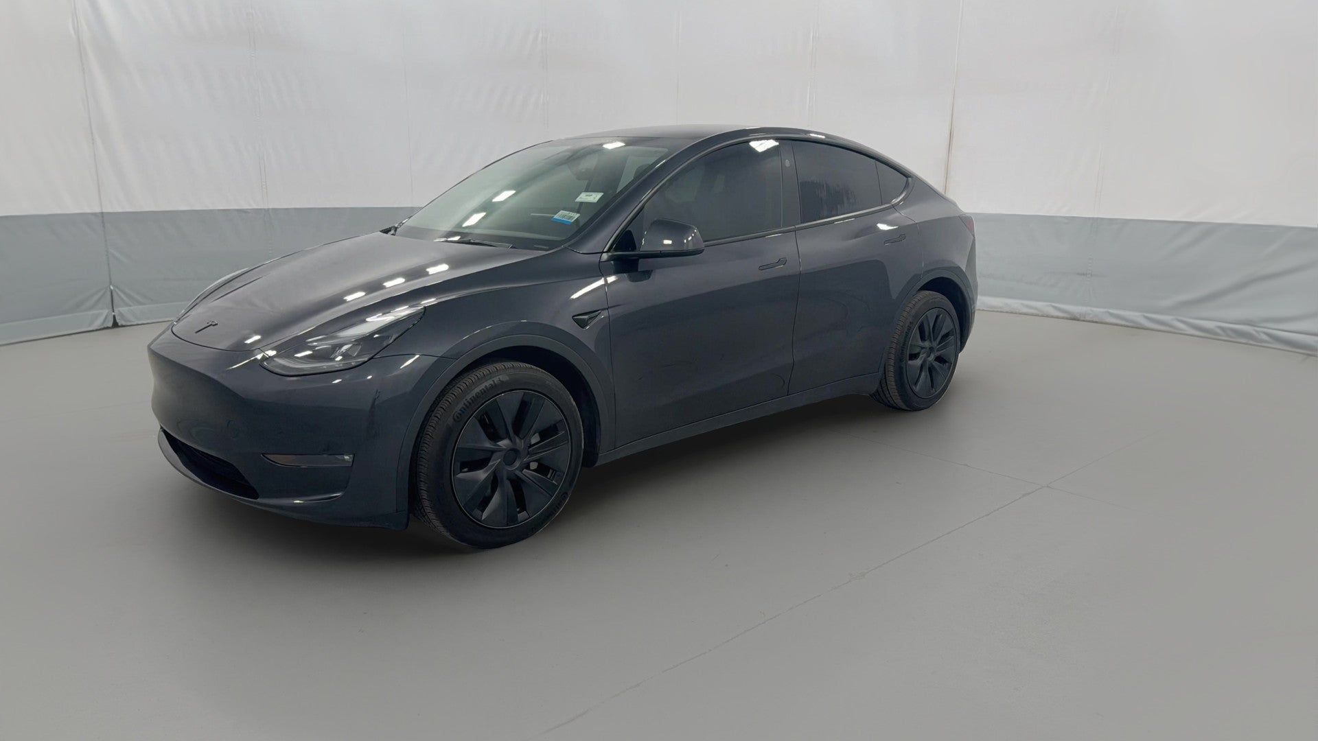 2024 Tesla Model Y vehicle photo
