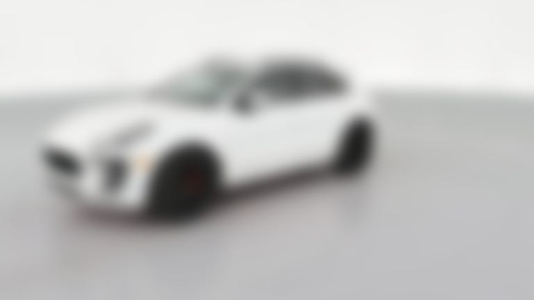 2018 Porsche Macan vehicle photo