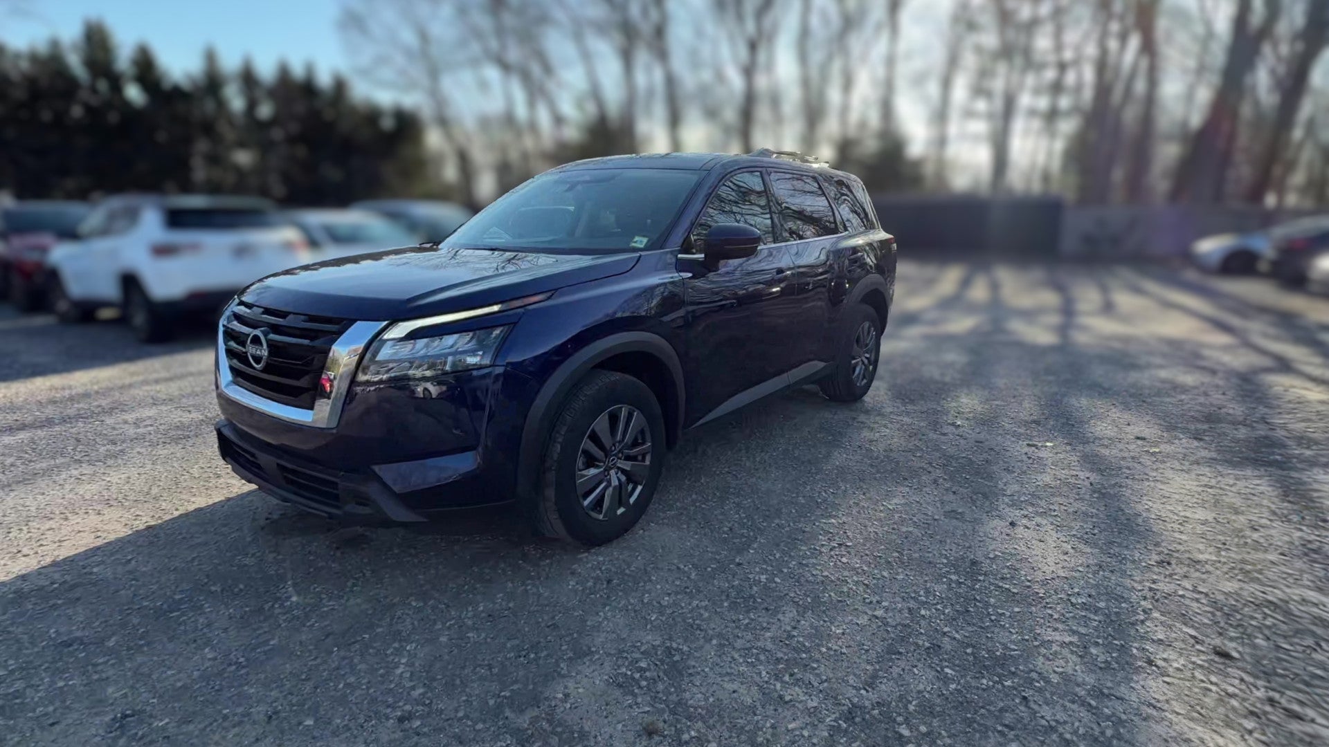 2025 Nissan Pathfinder vehicle photo