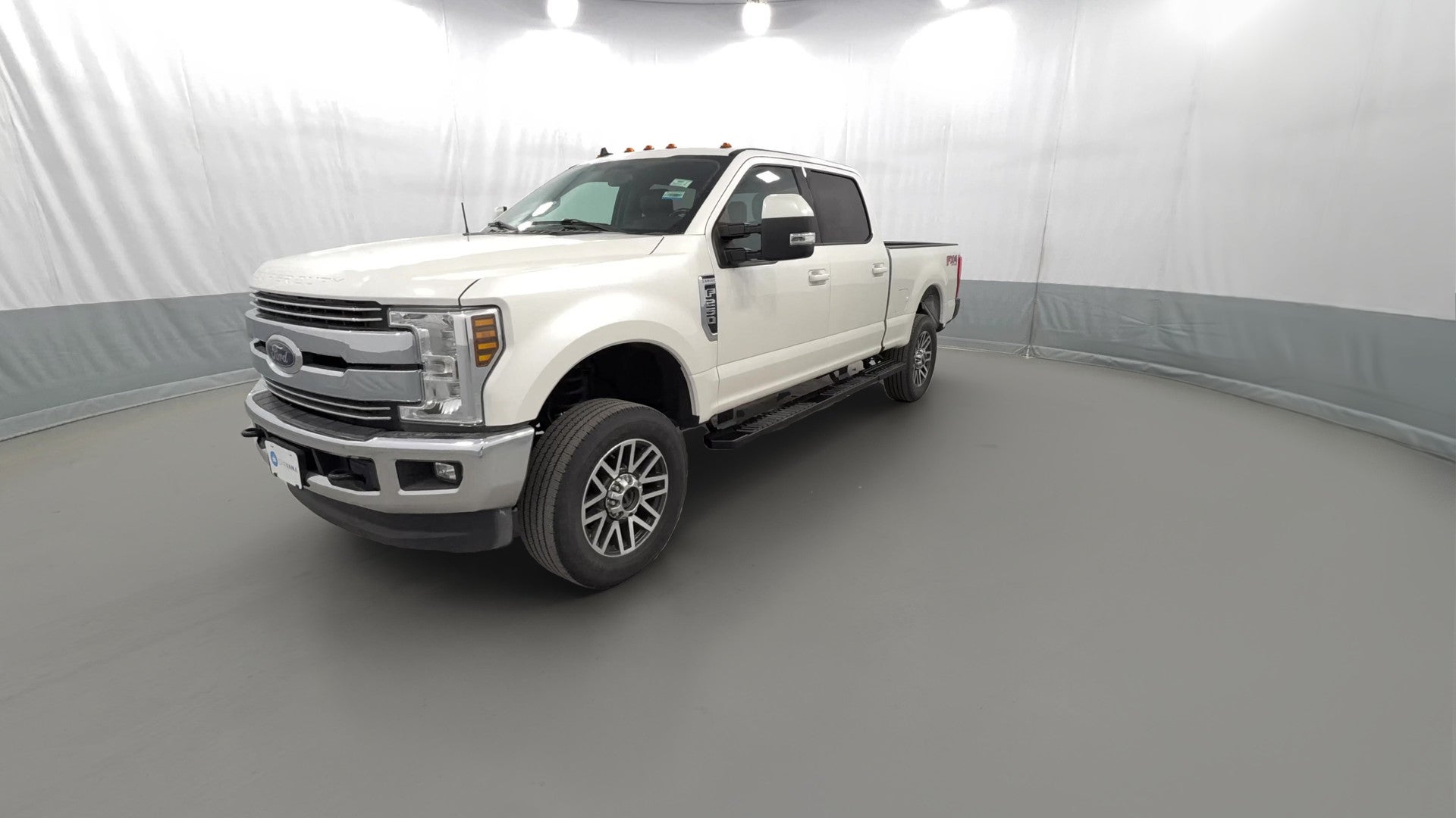 2019 Ford F250 Super Duty Crew Cab vehicle photo