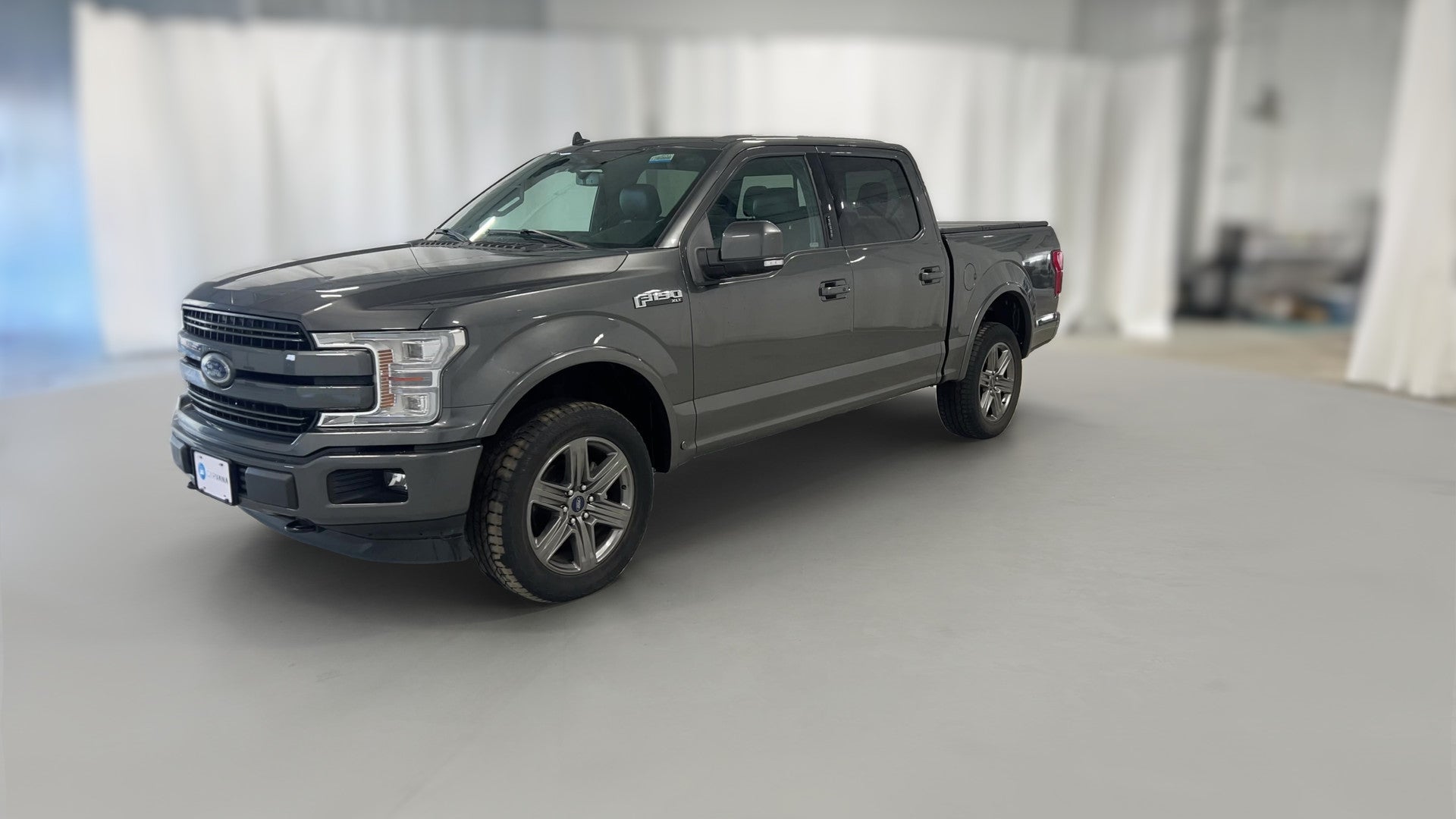 2020 Ford F150 SuperCrew Cab vehicle photo