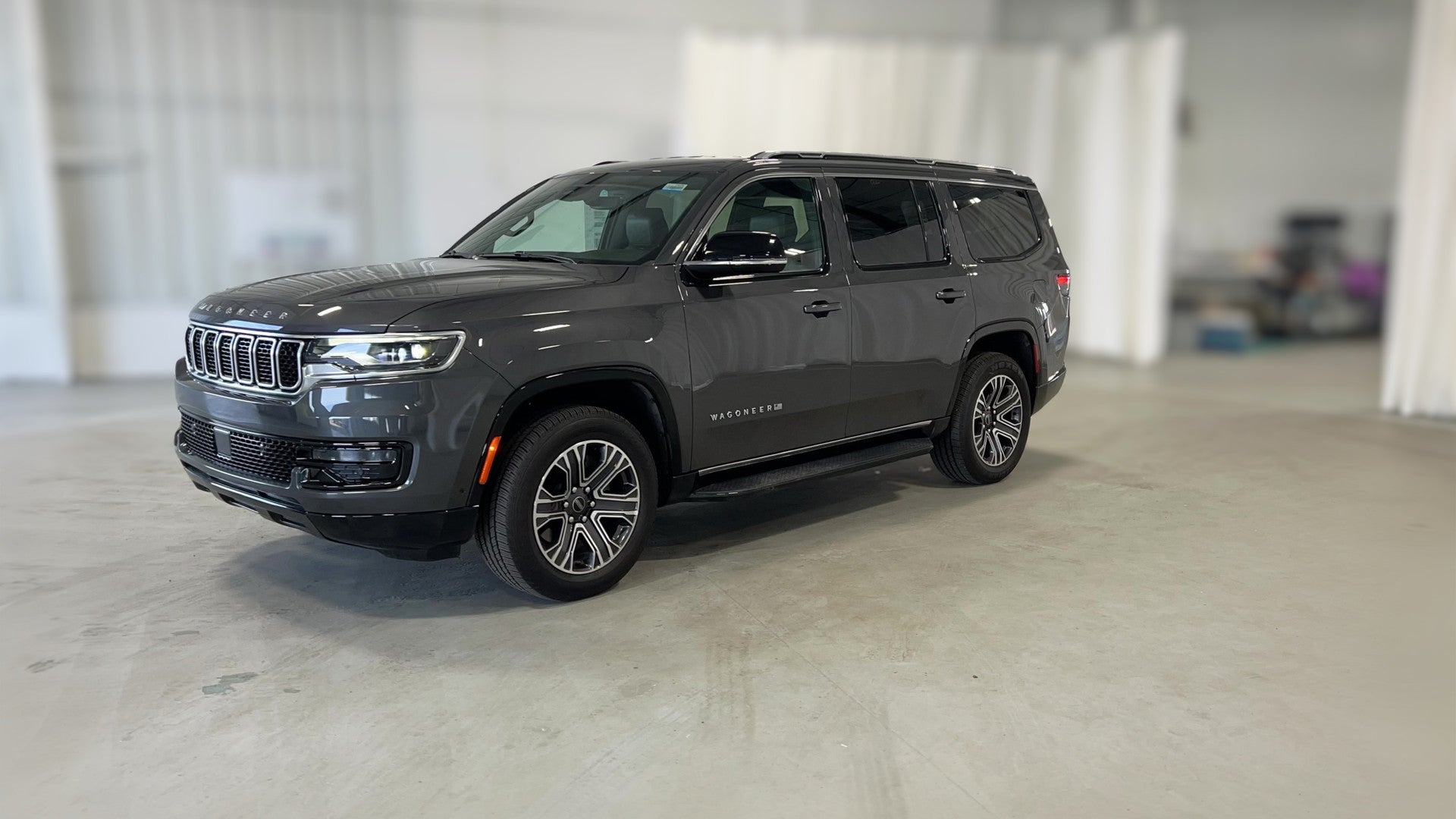 2025 Jeep Wagoneer vehicle photo