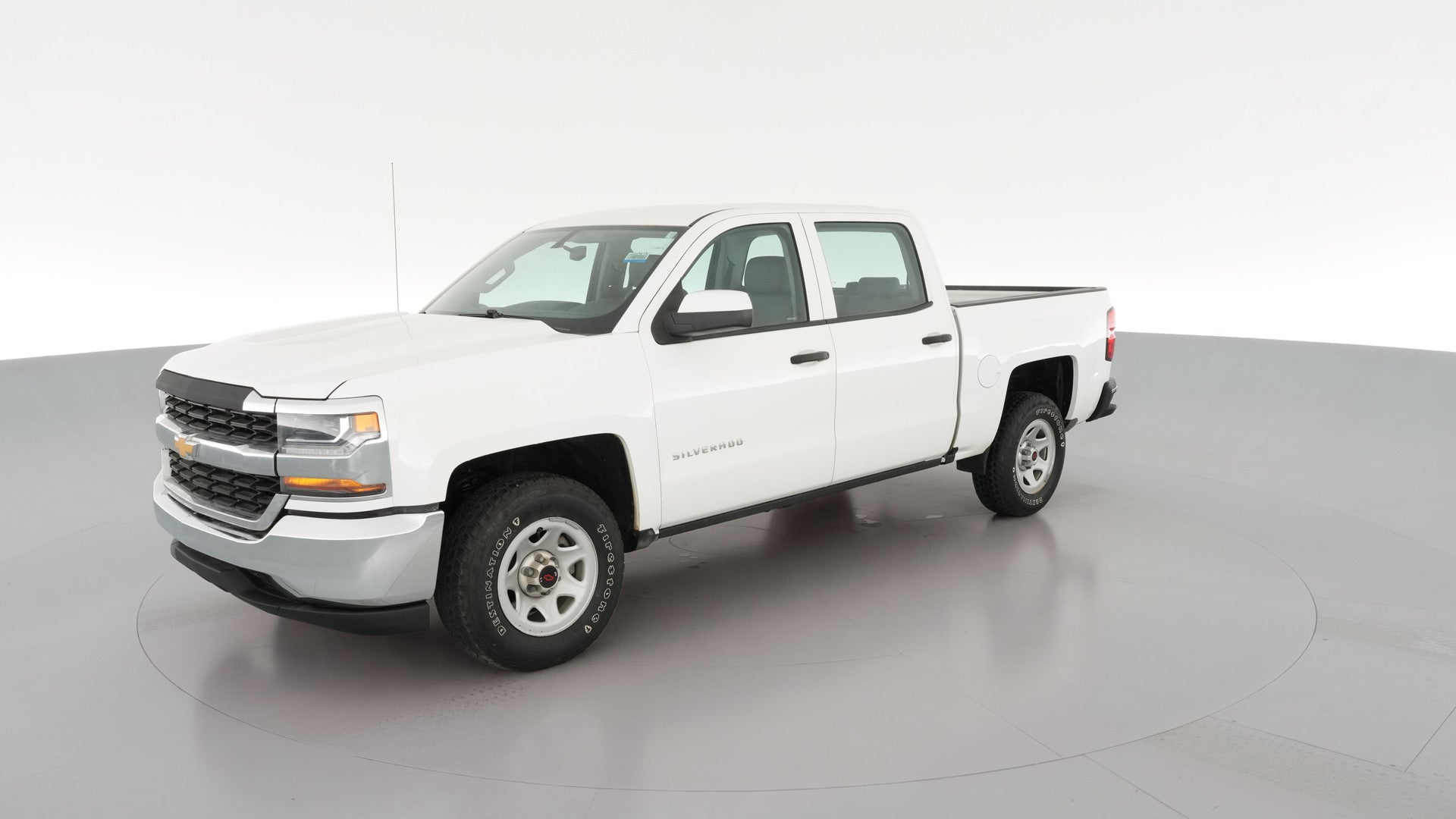 2018 Chevrolet Silverado 1500 Crew Cab vehicle photo