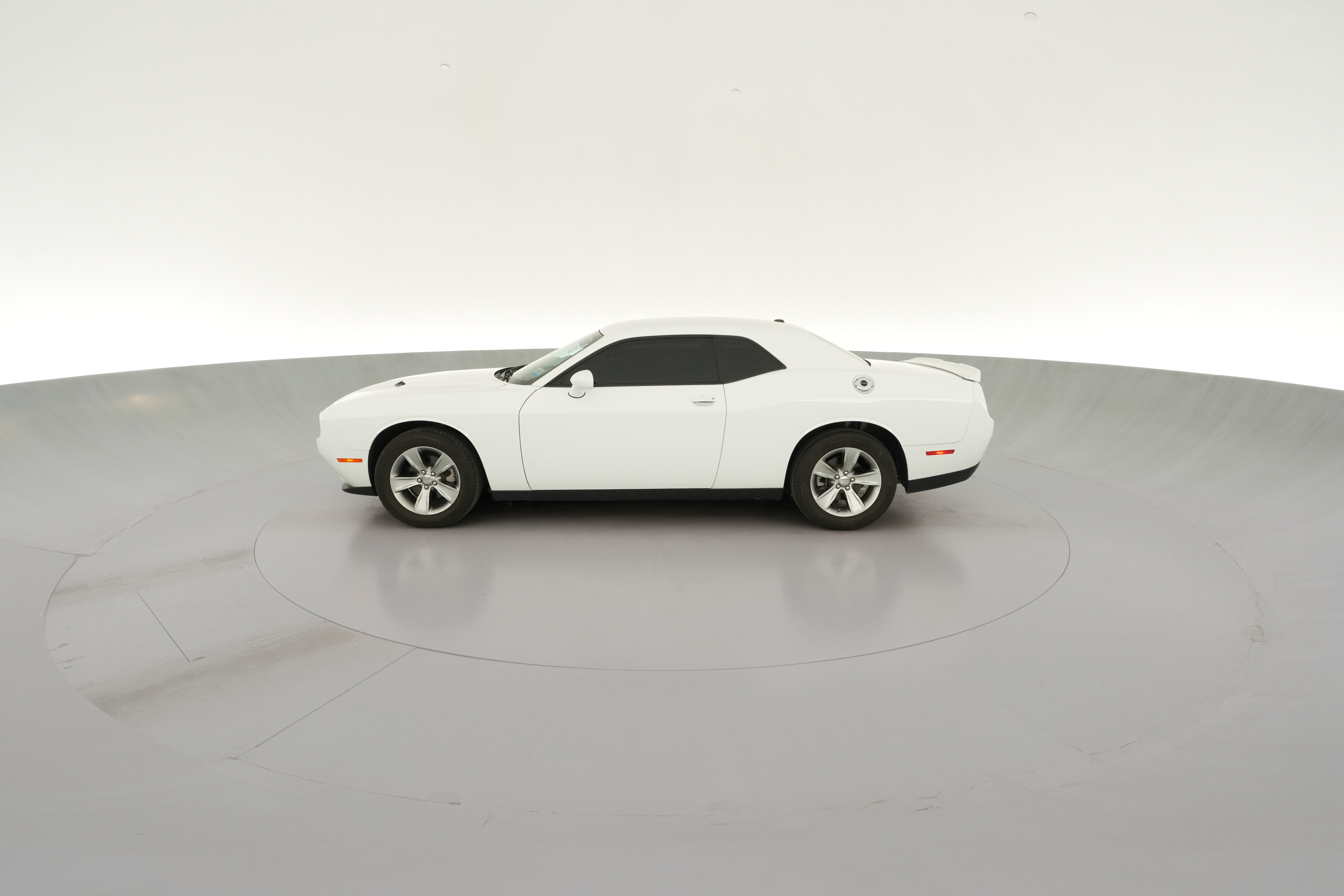 2022 Dodge Challenger SXT - Photo 18