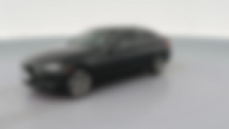 2018 BMW 3 Series vehicle photo
