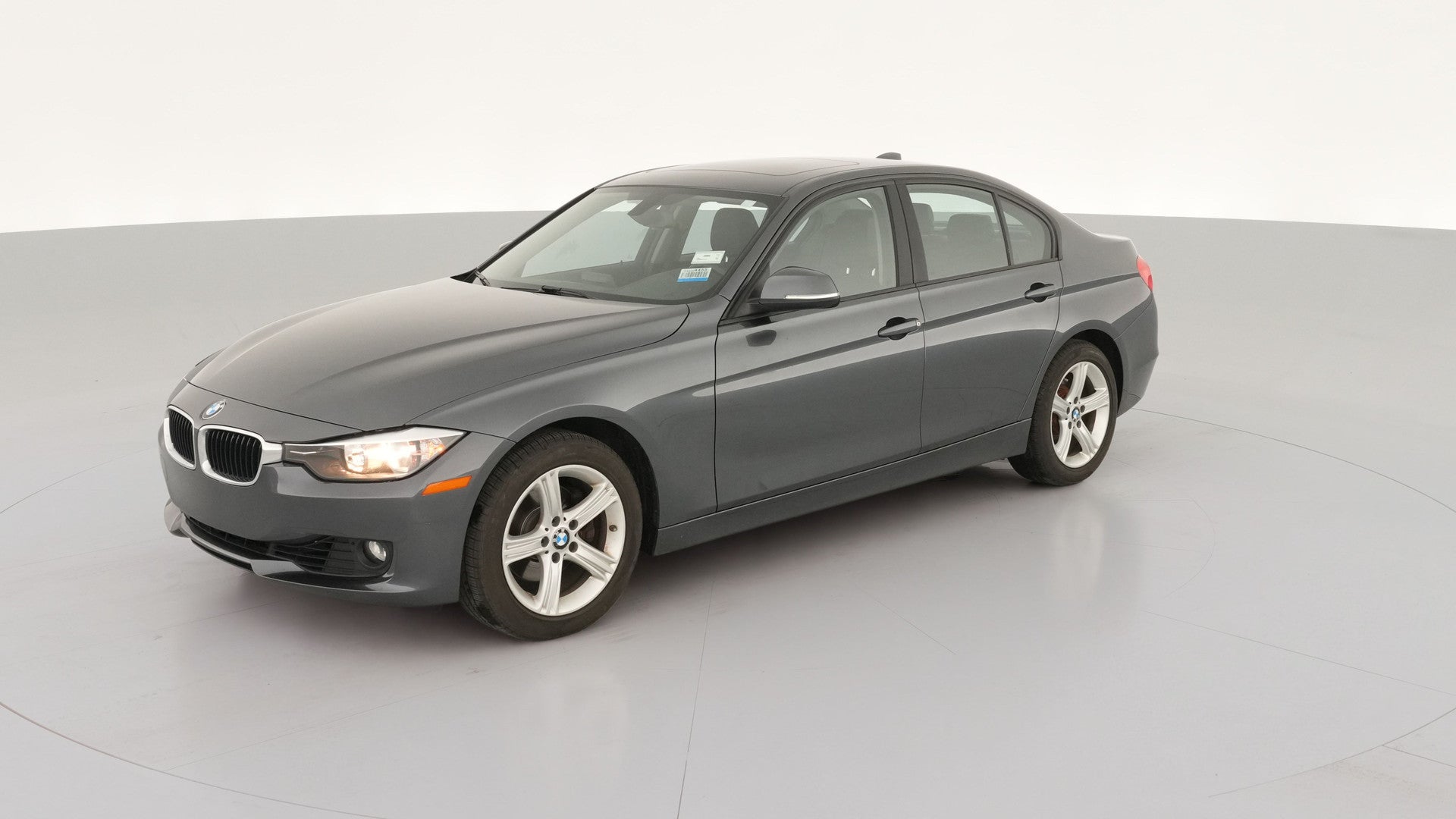 2013 BMW 3 Series vehicle photo