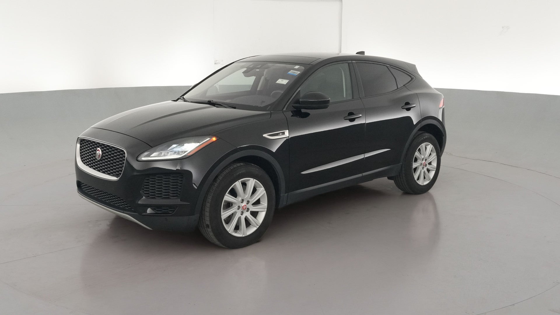 2019 Jaguar E-PACE vehicle photo
