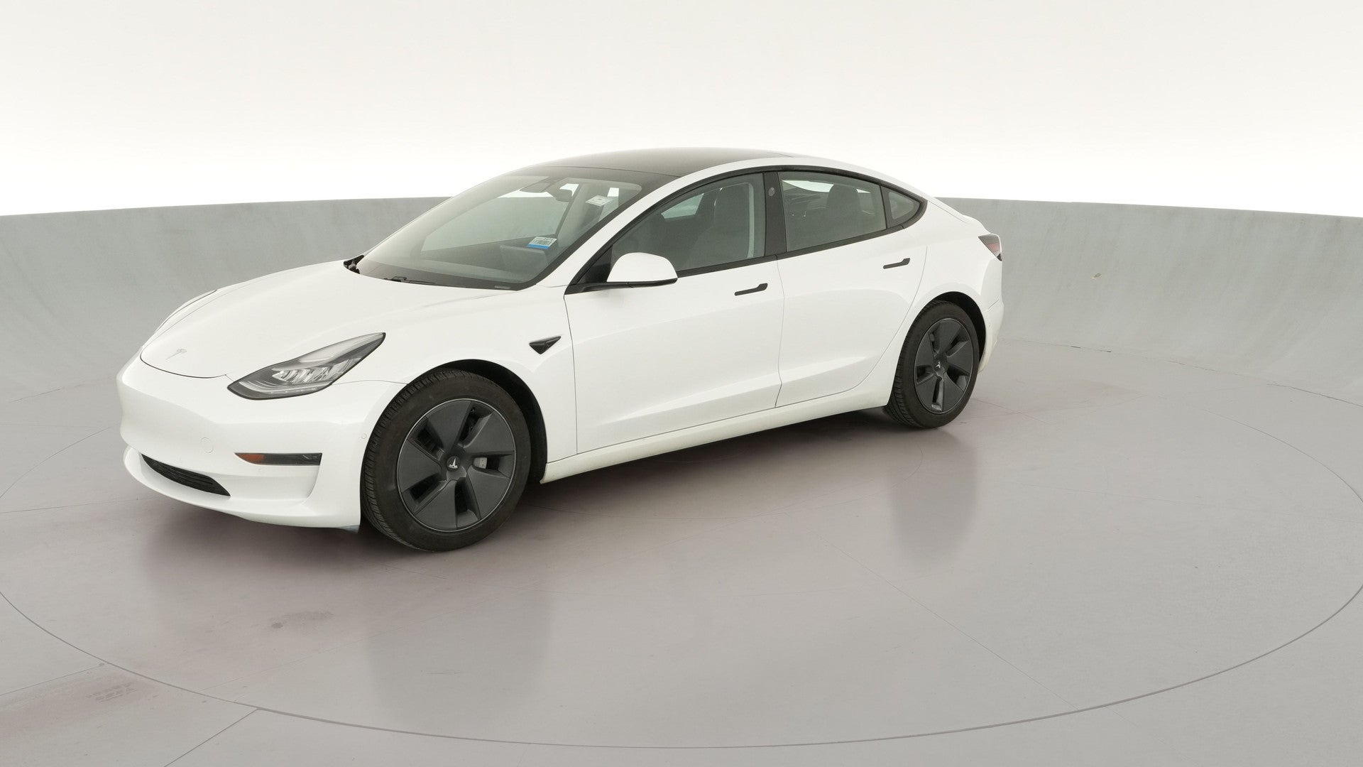 2021 Tesla Model 3 vehicle photo